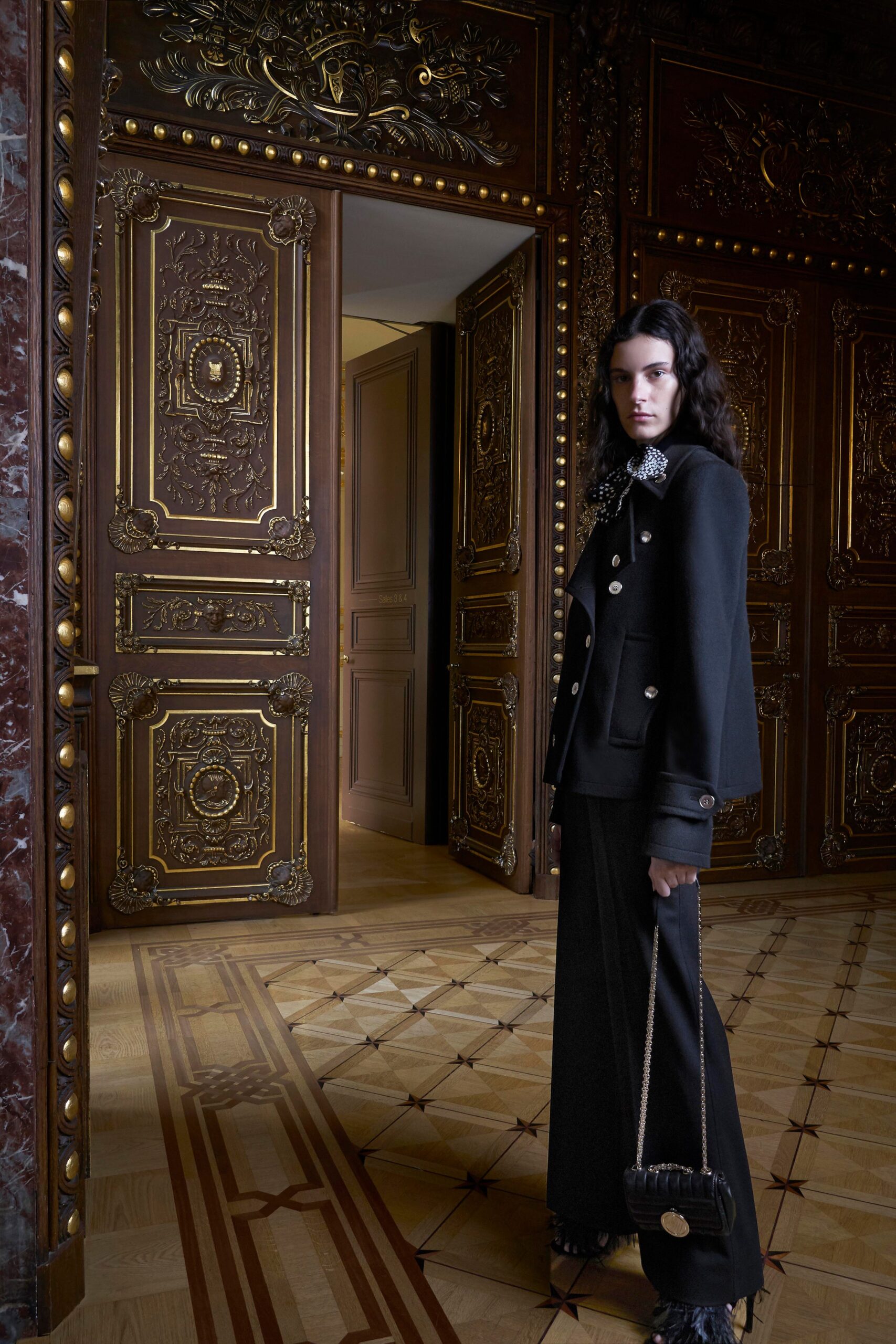 Giambattista Valli F/W 19 Look 32