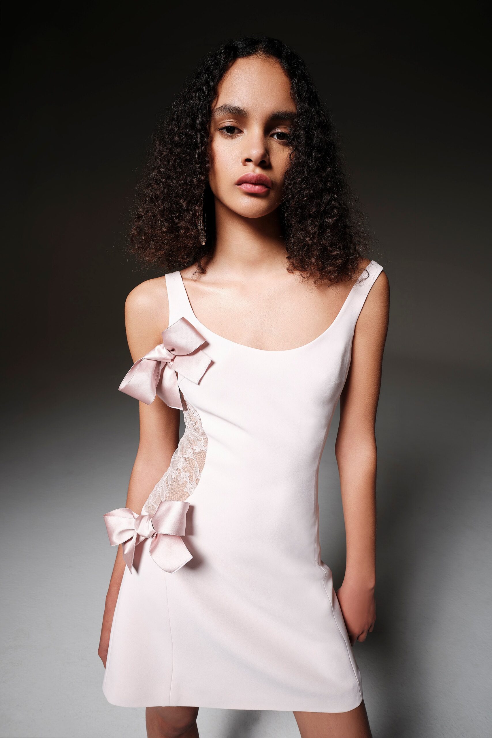 Giambattista Valli F/W 23 Look 32
