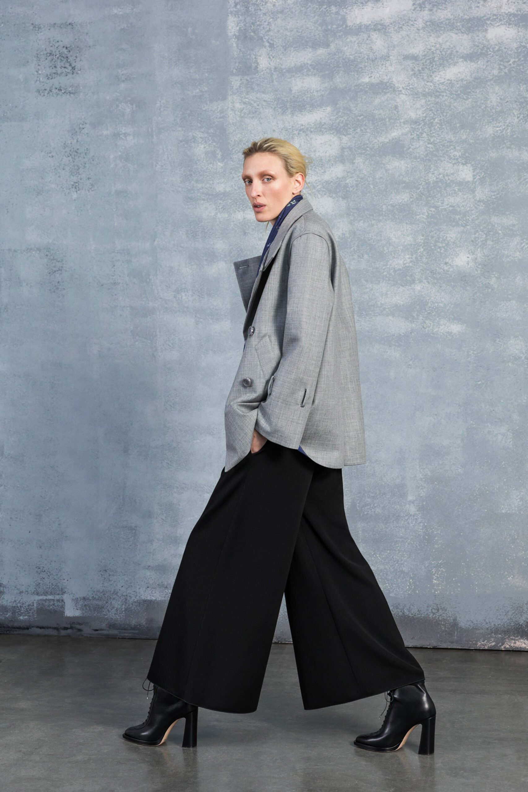 Giorgio Armani F/W 19 Look 32