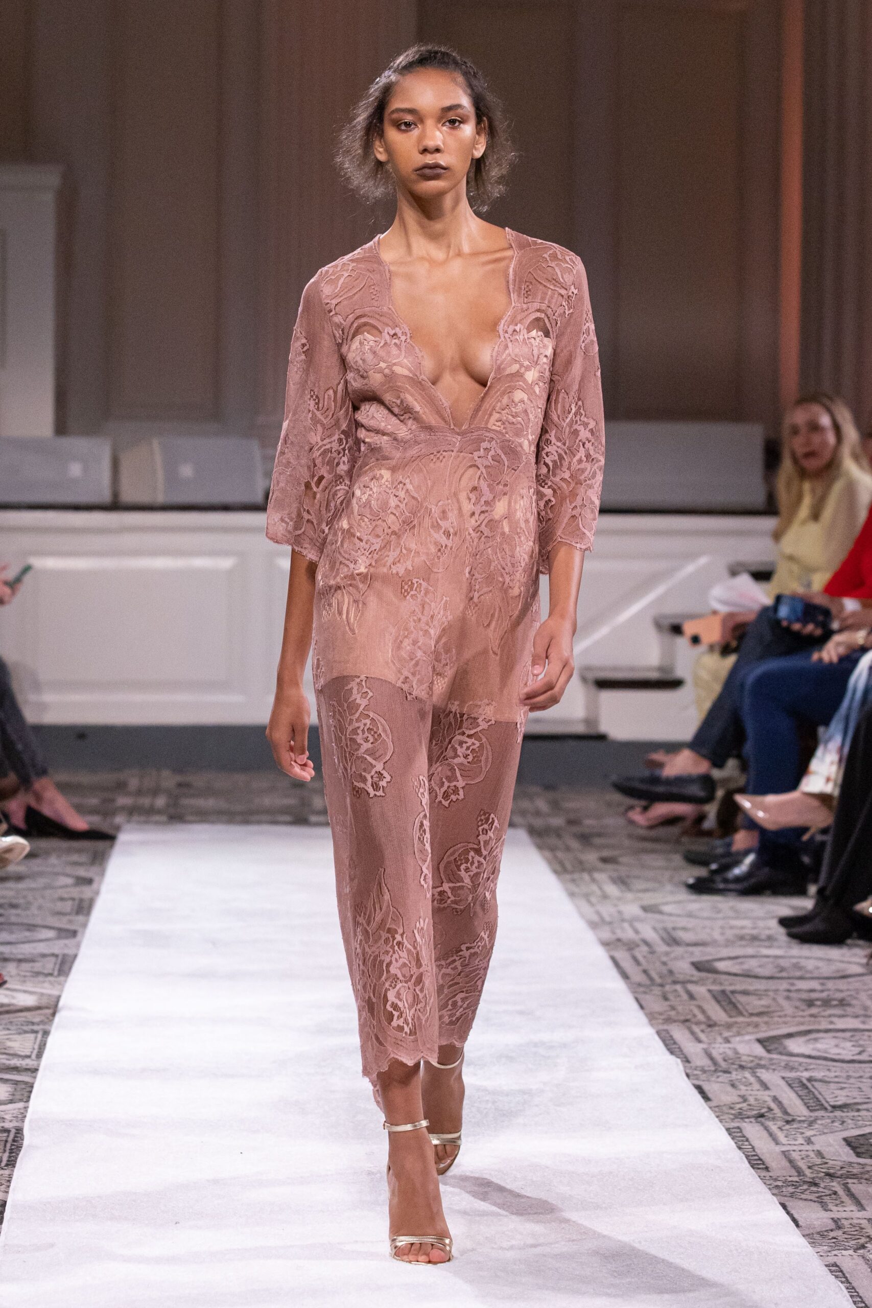 Frederick Anderson S/S 22 Look 33