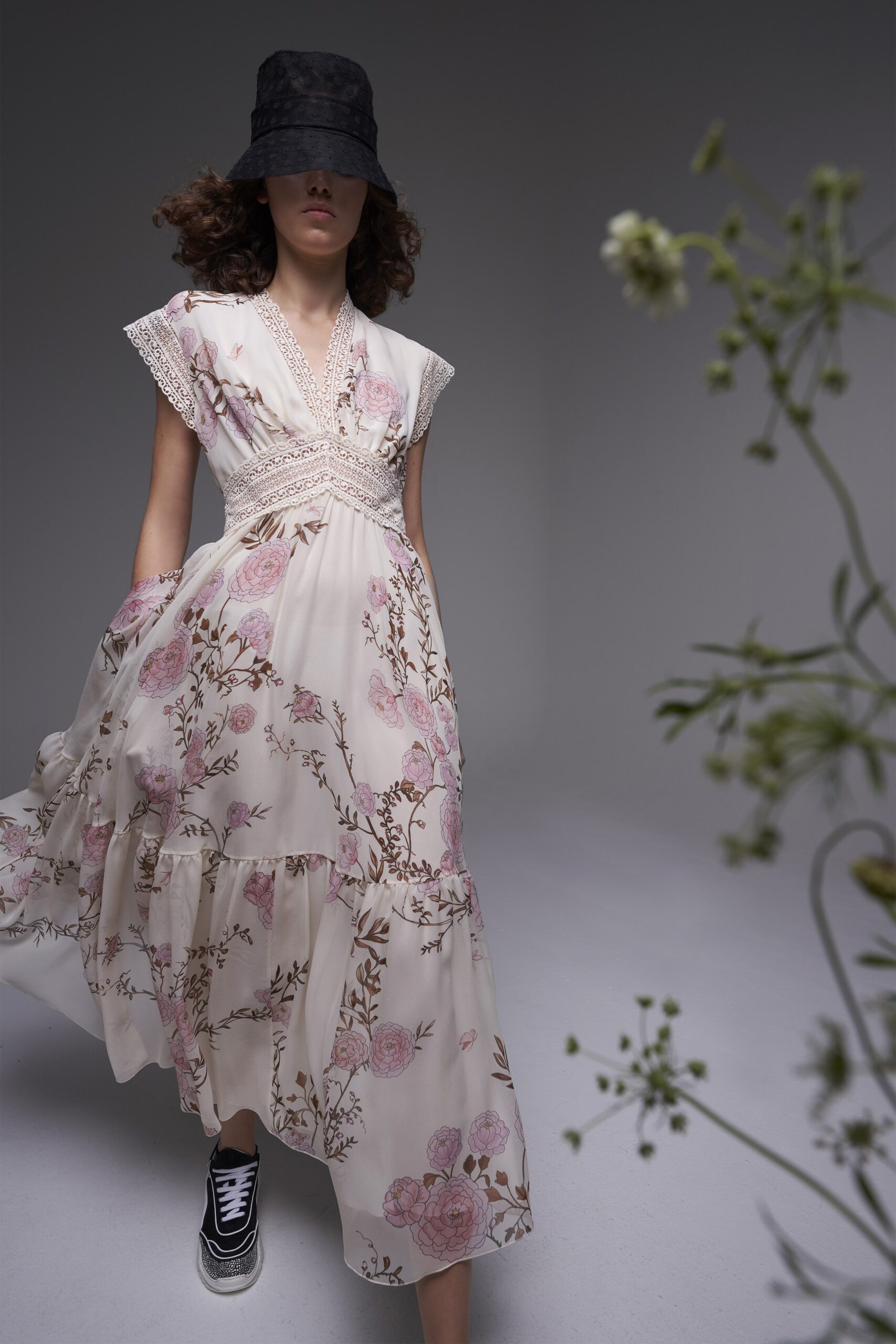 Giambattista Valli Resort 21 Look 30