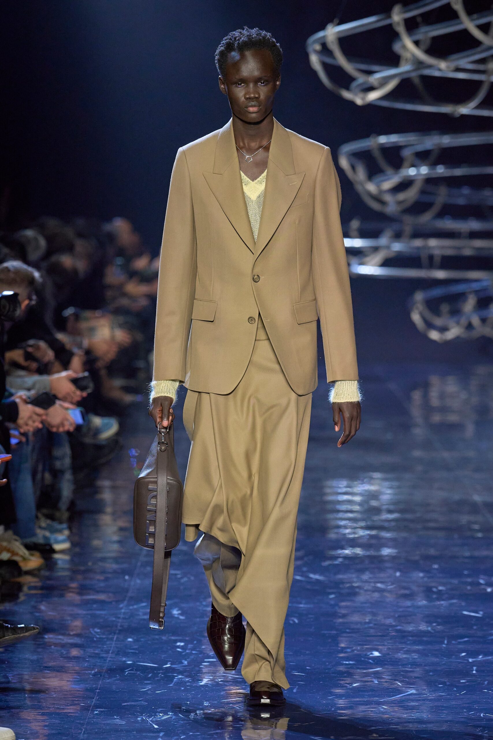 Fendi F/W 23 Menswear Look 33