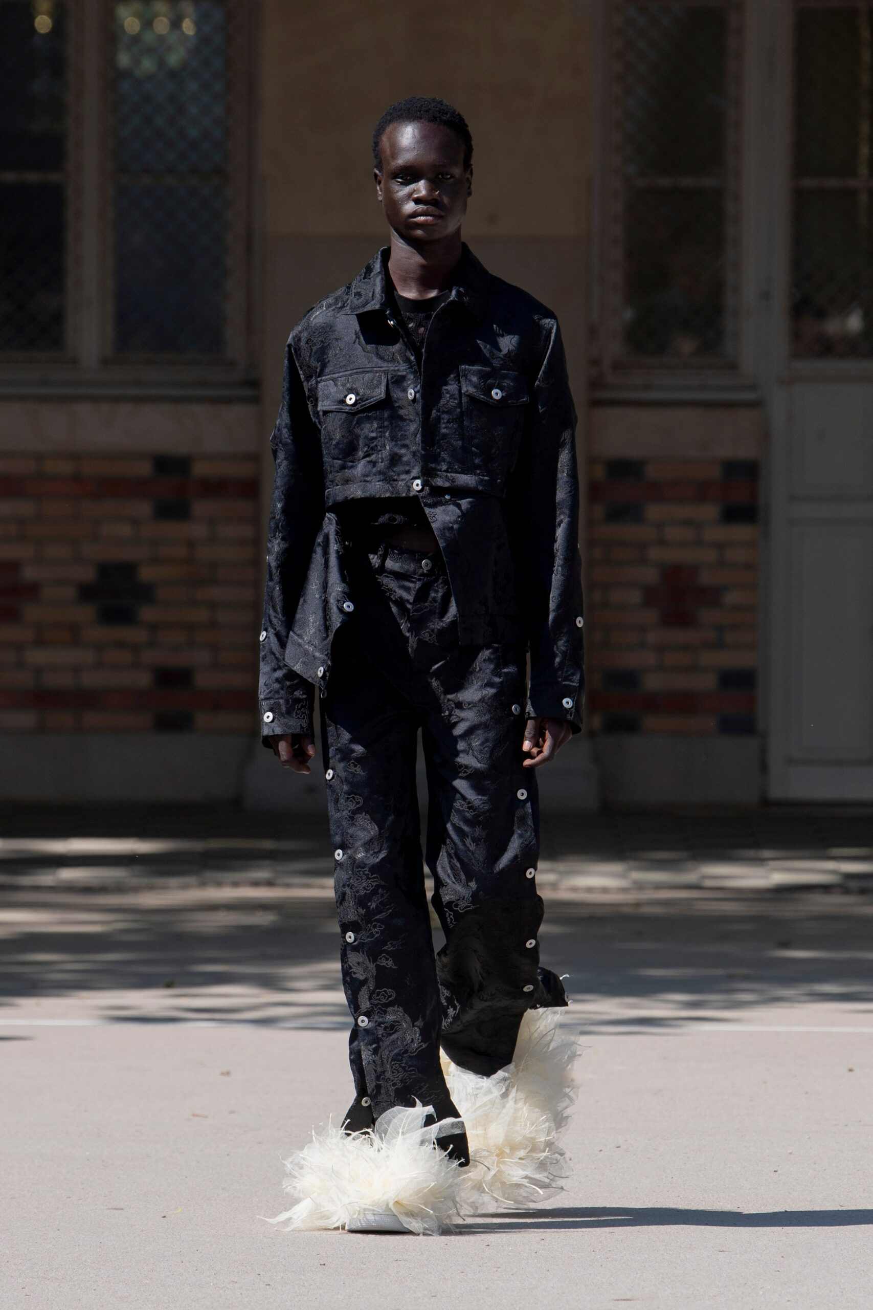 Feng Chen Wang S/S 24 Menswear Look 33
