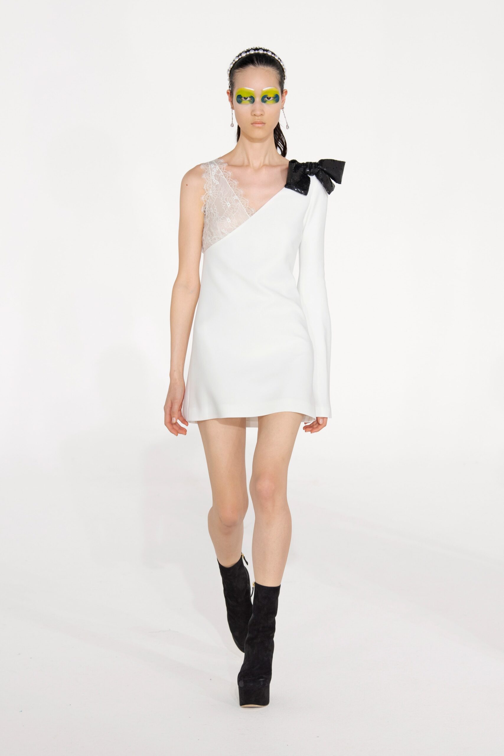 Giambattista Valli F/W 21 Look 33