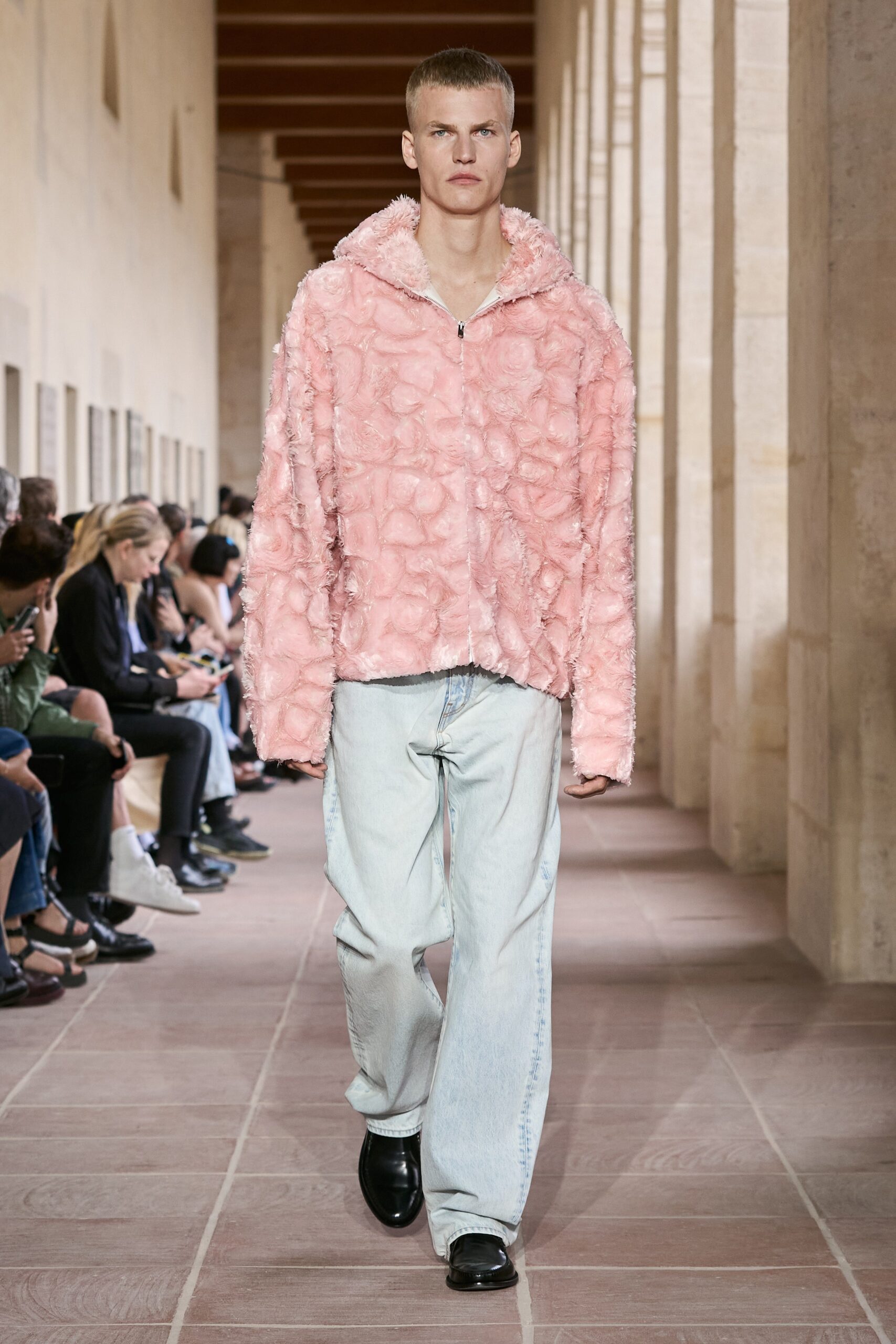 Givenchy S/S 24 Menswear Look 33