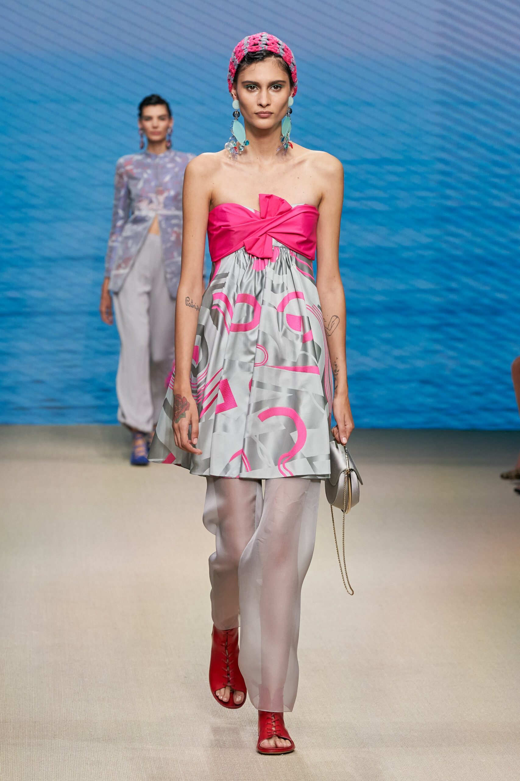 Giorgio Armani S/S 22 Look 34