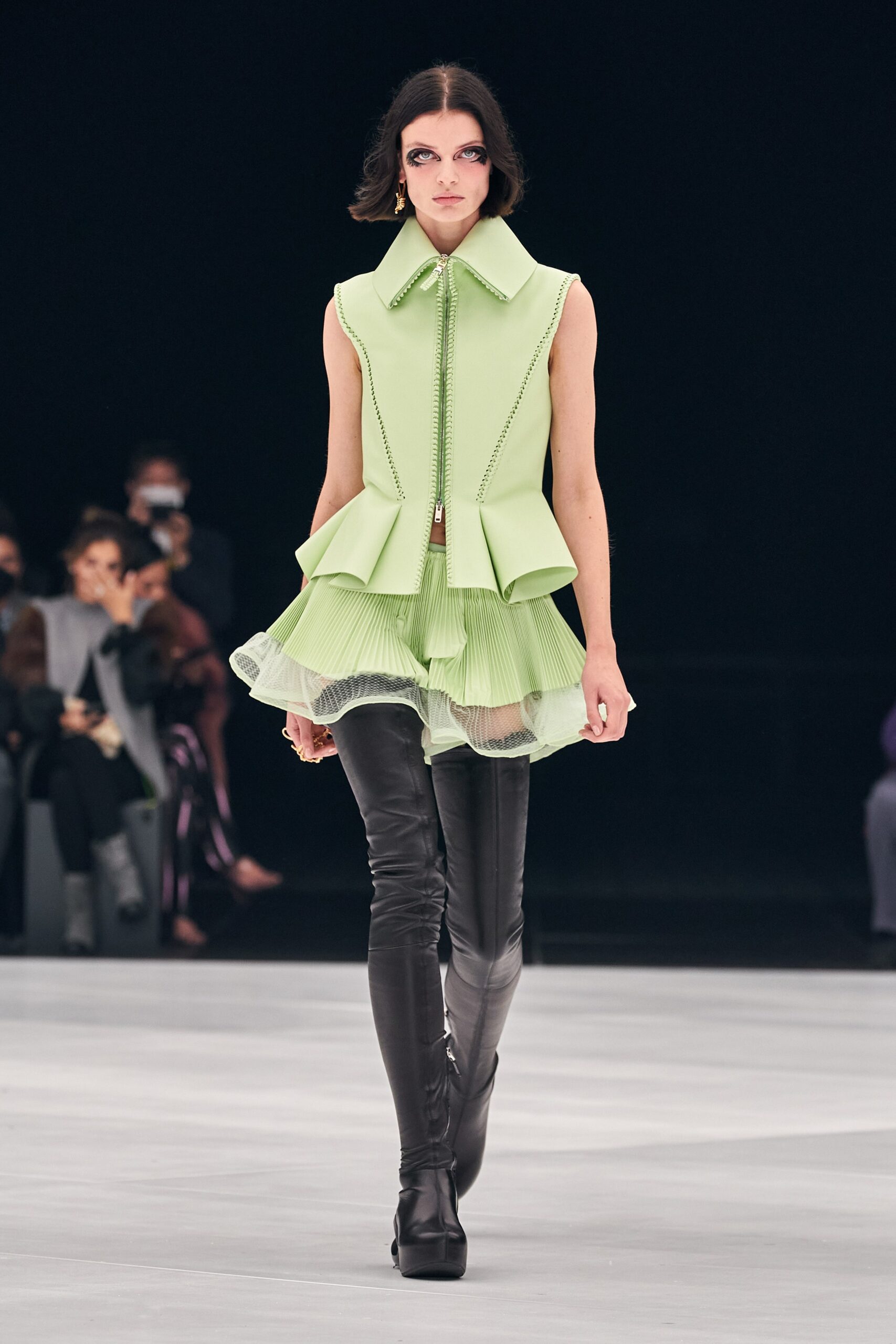 Givenchy S/S 22 Look 34