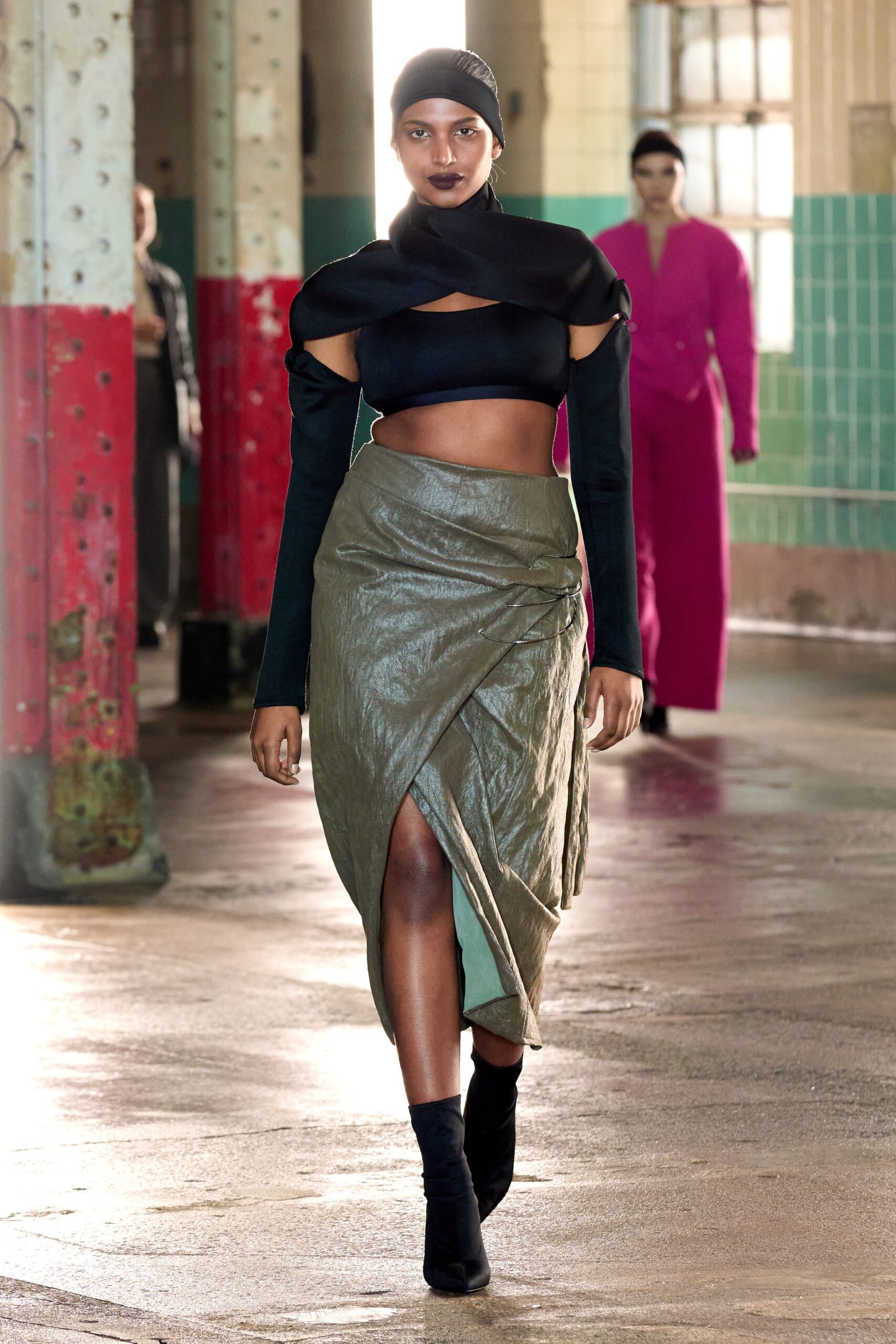 Fashion East F/W 23 Look 32