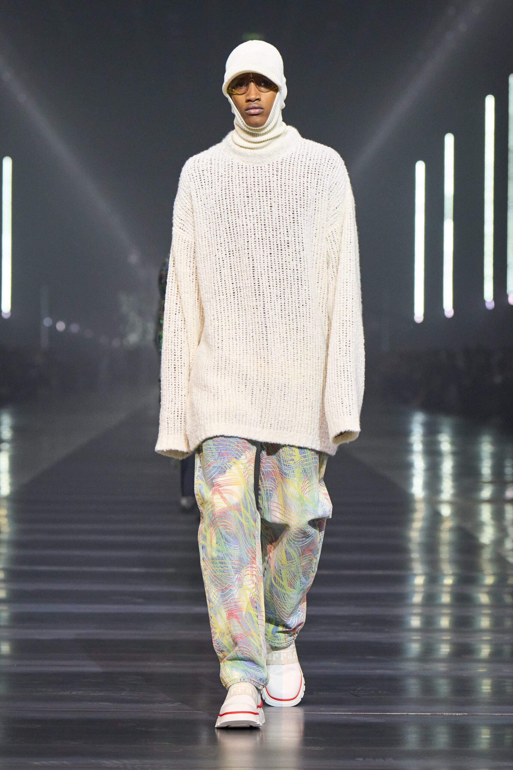 Ferrari F/W 22 Look 34