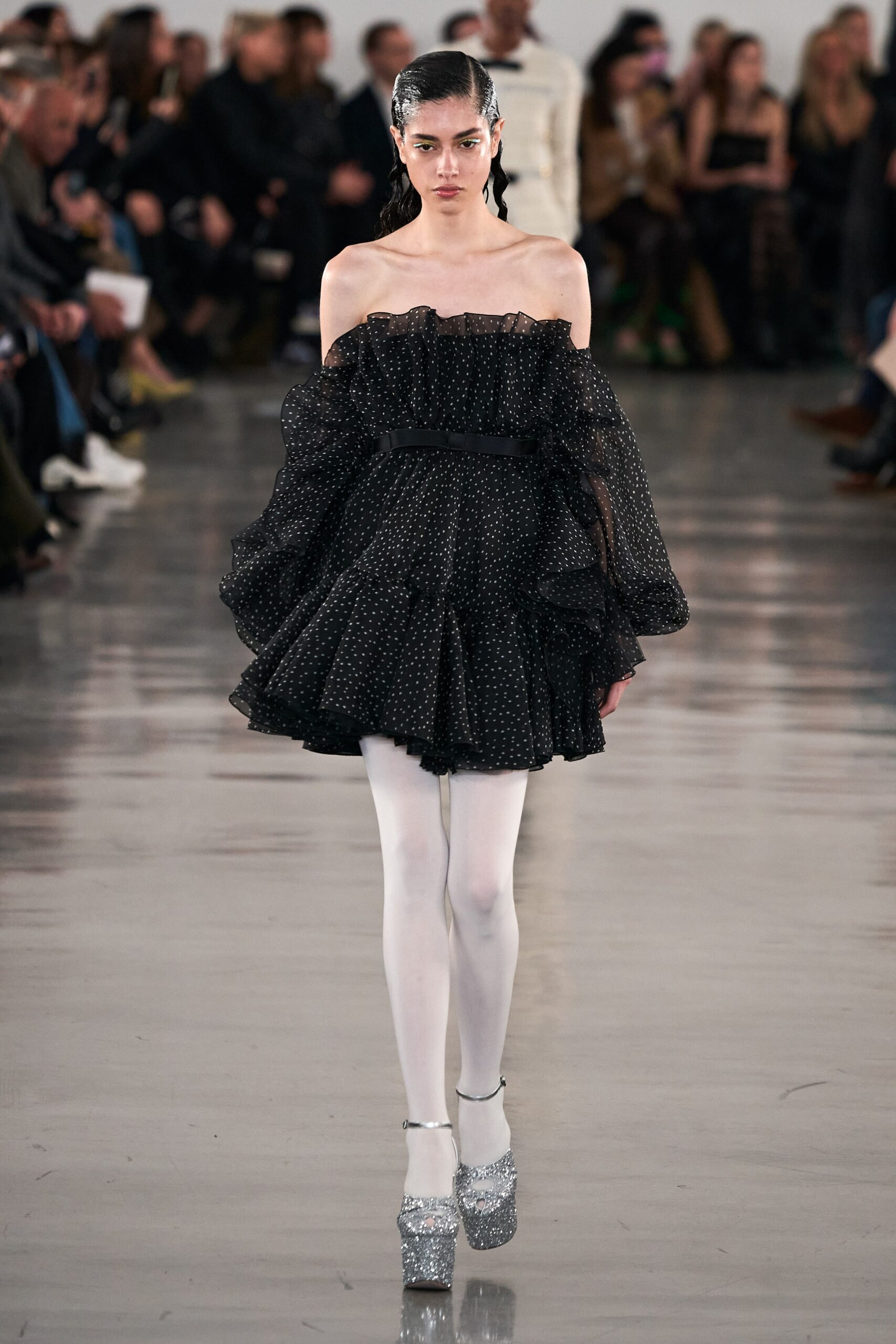 Giambattista Valli F/W 22 Look 34
