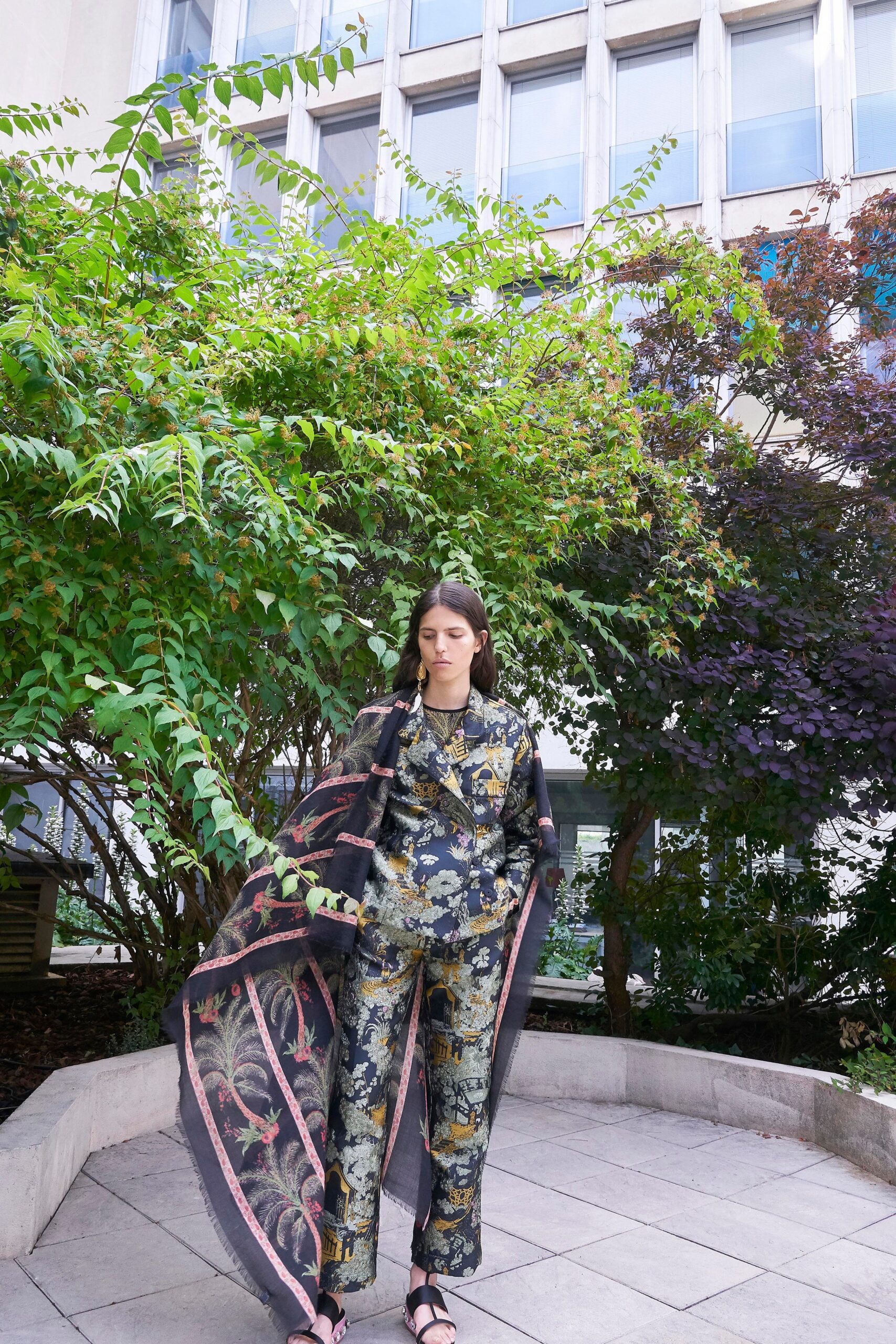 Giambattista Valli Resort 20 Look 35