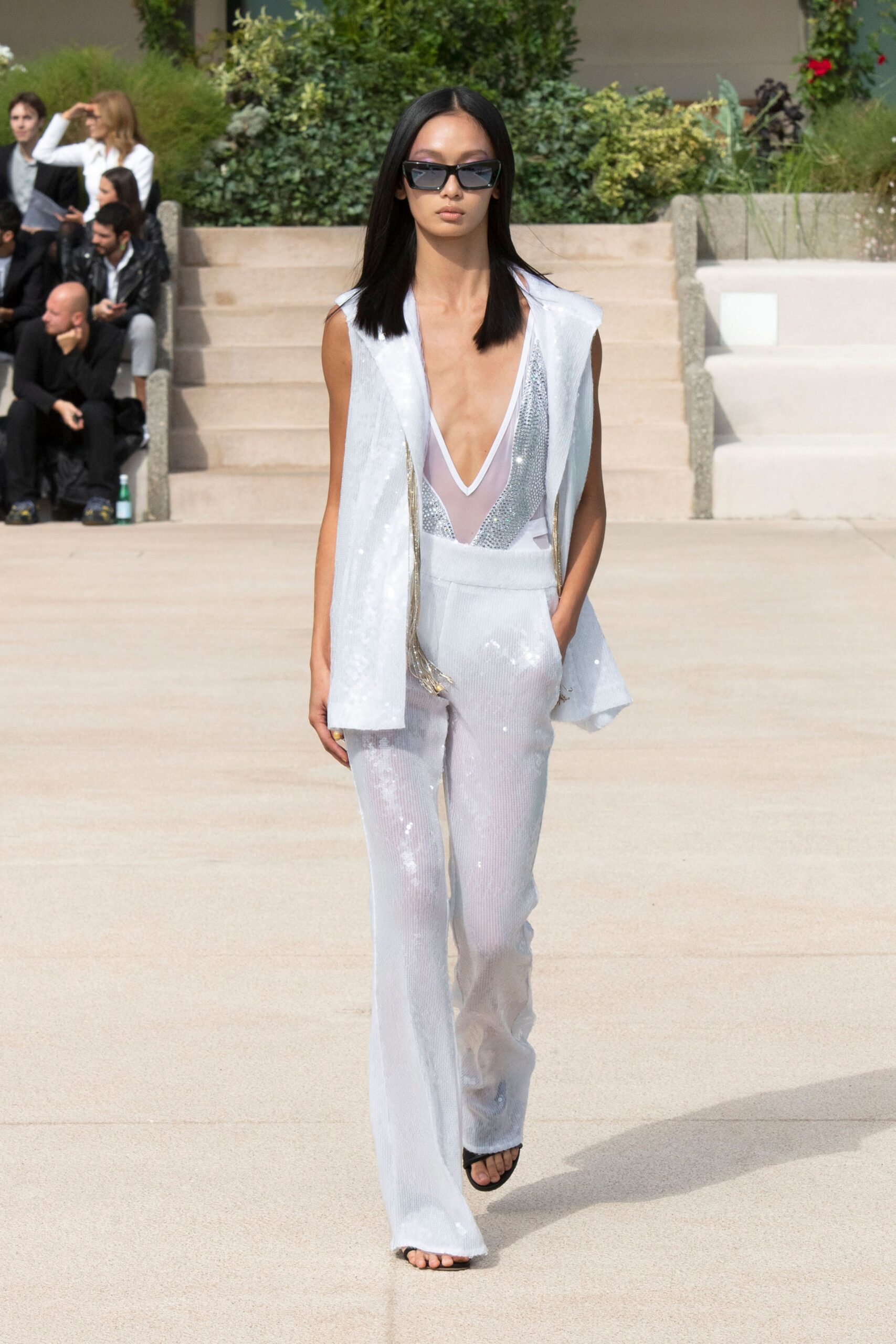 Genny S/S 23 Look 35