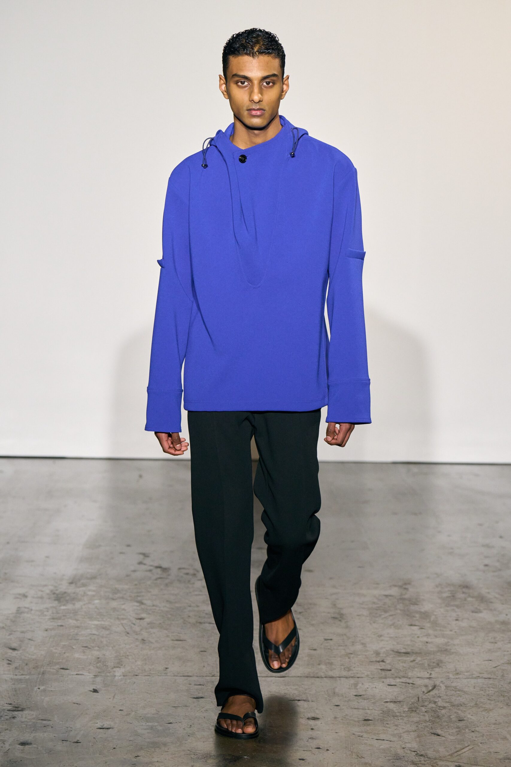 Fashion East F/W 22 Look 34