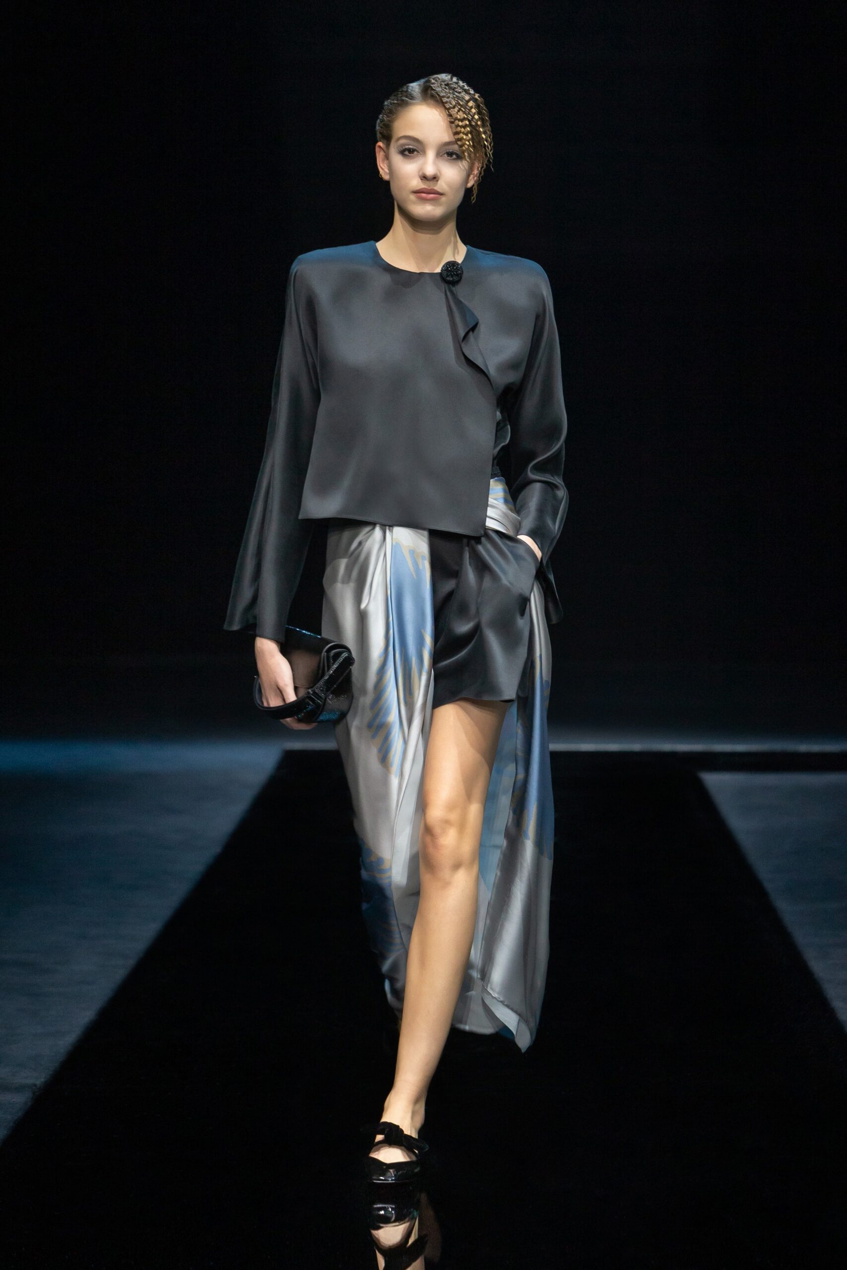 Giorgio Armani F/W 21 Look 36