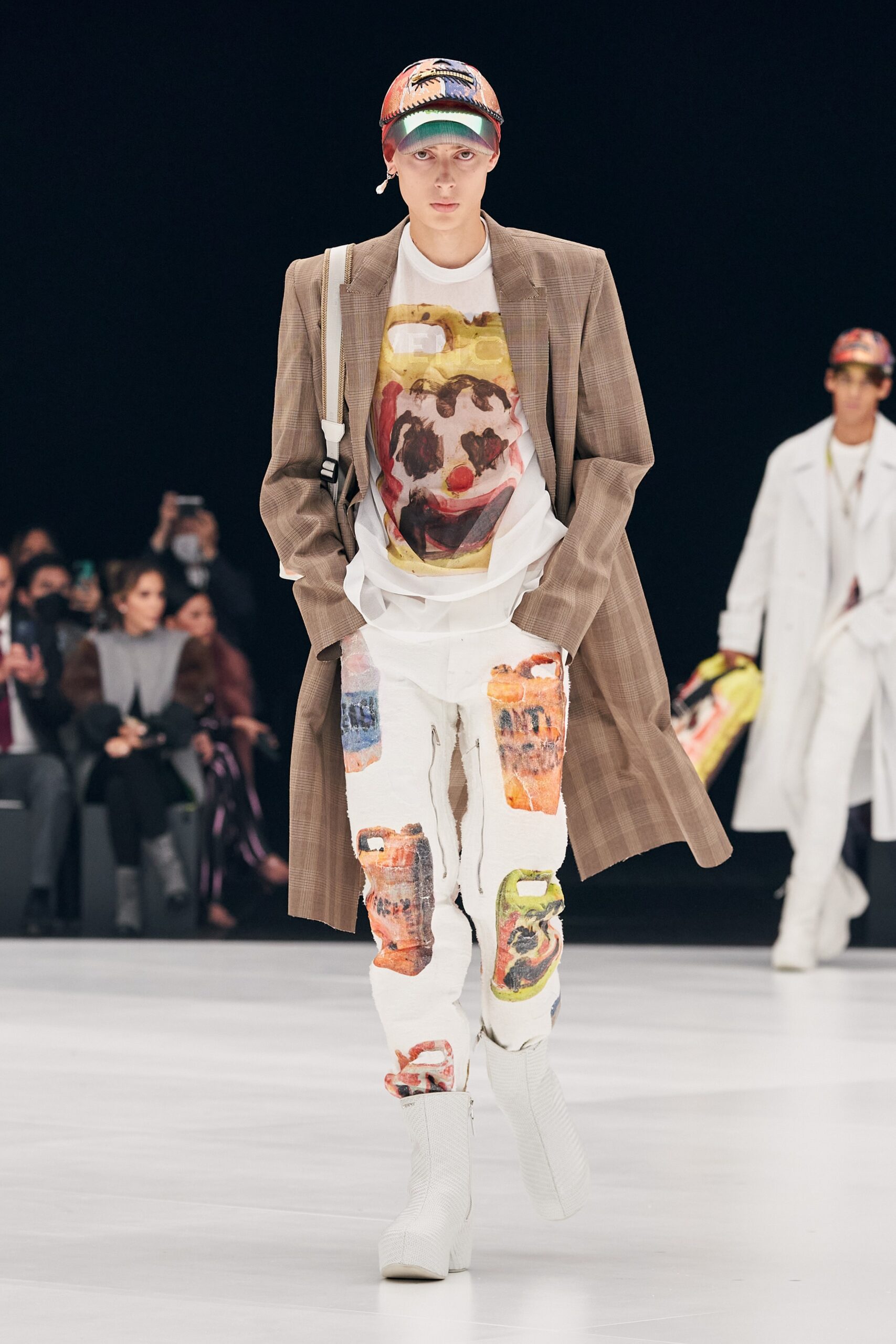 Givenchy S/S 22 Look 36