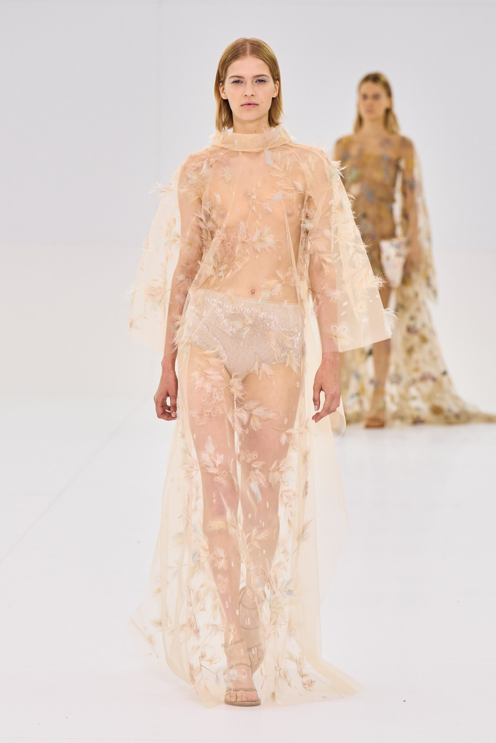 Fendi F/W 22 Couture Look 36