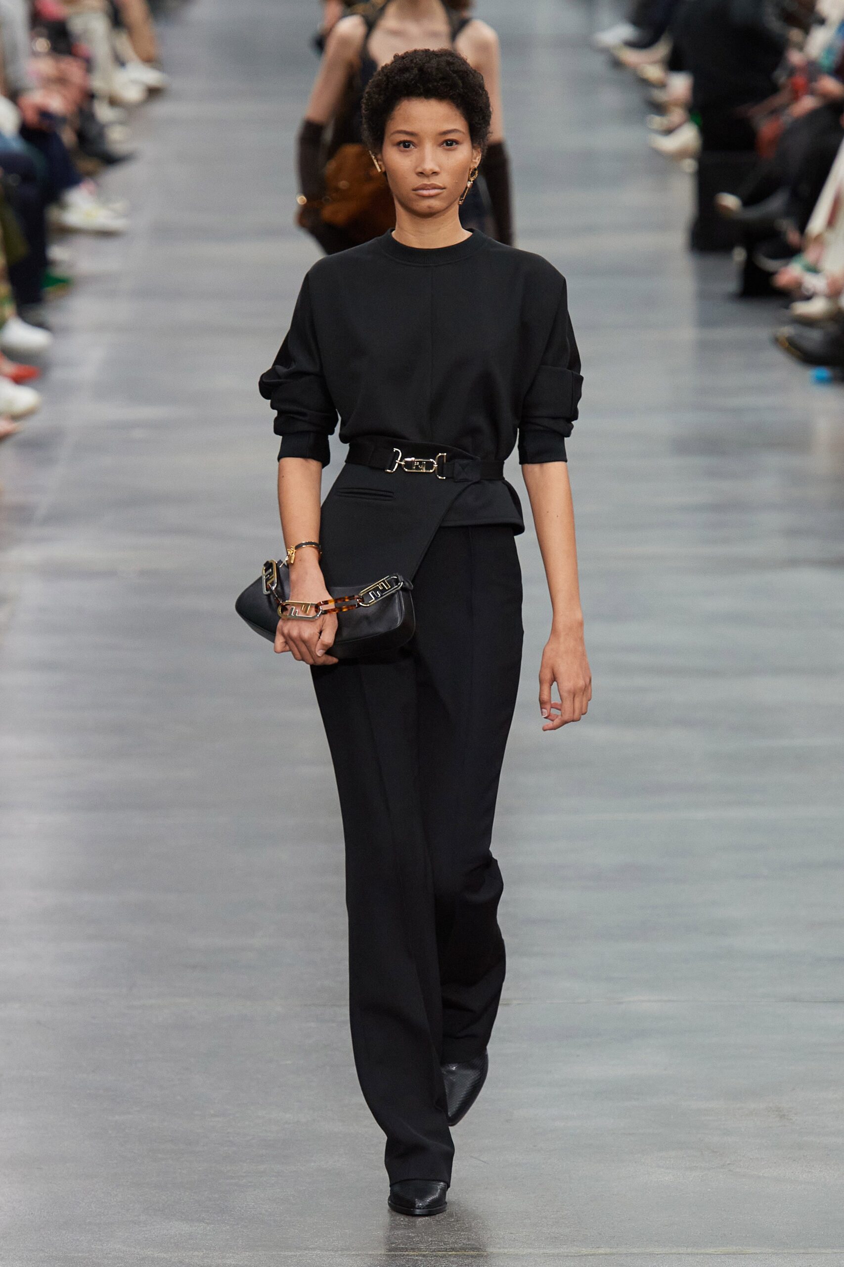 Fendi F/W 22 Look 36