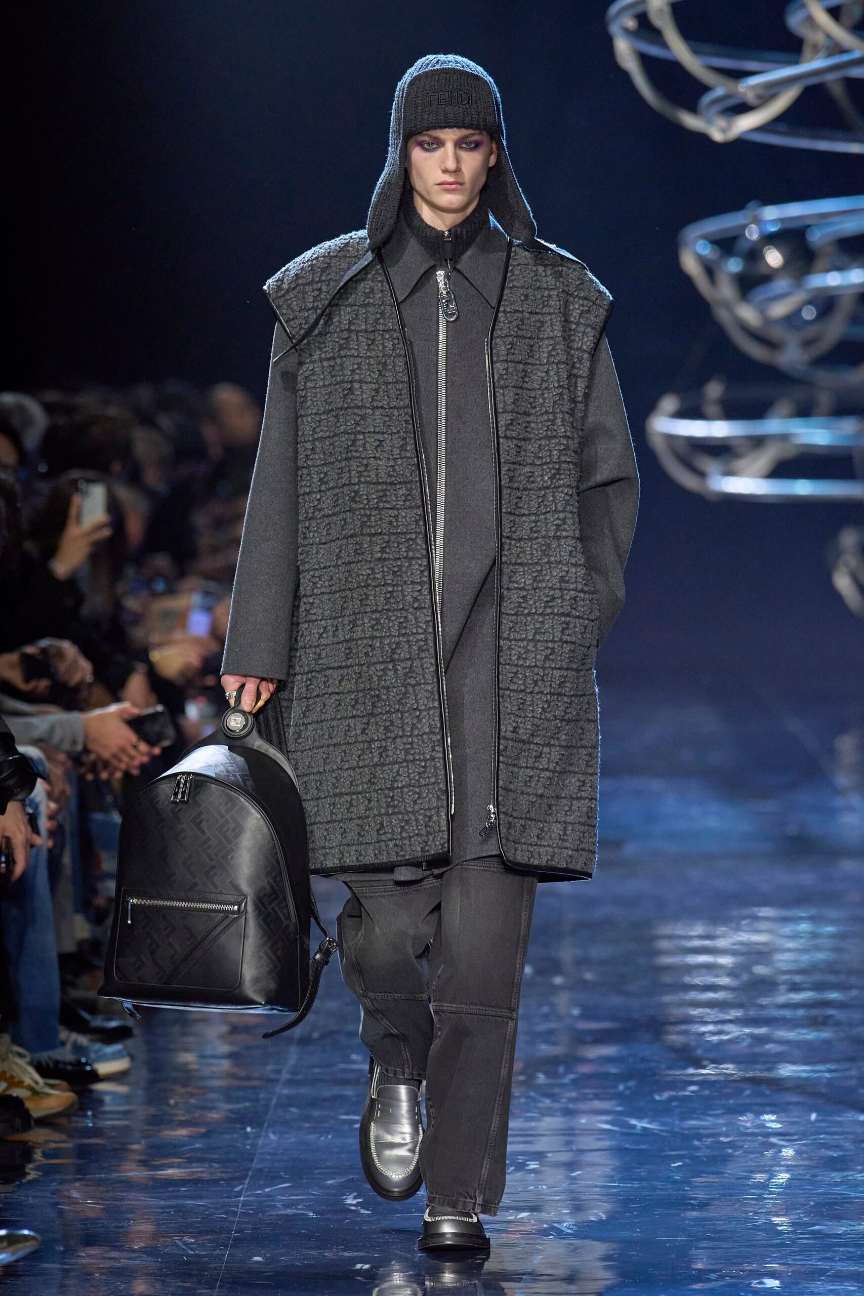 Fendi F/W 23 Menswear Look 36