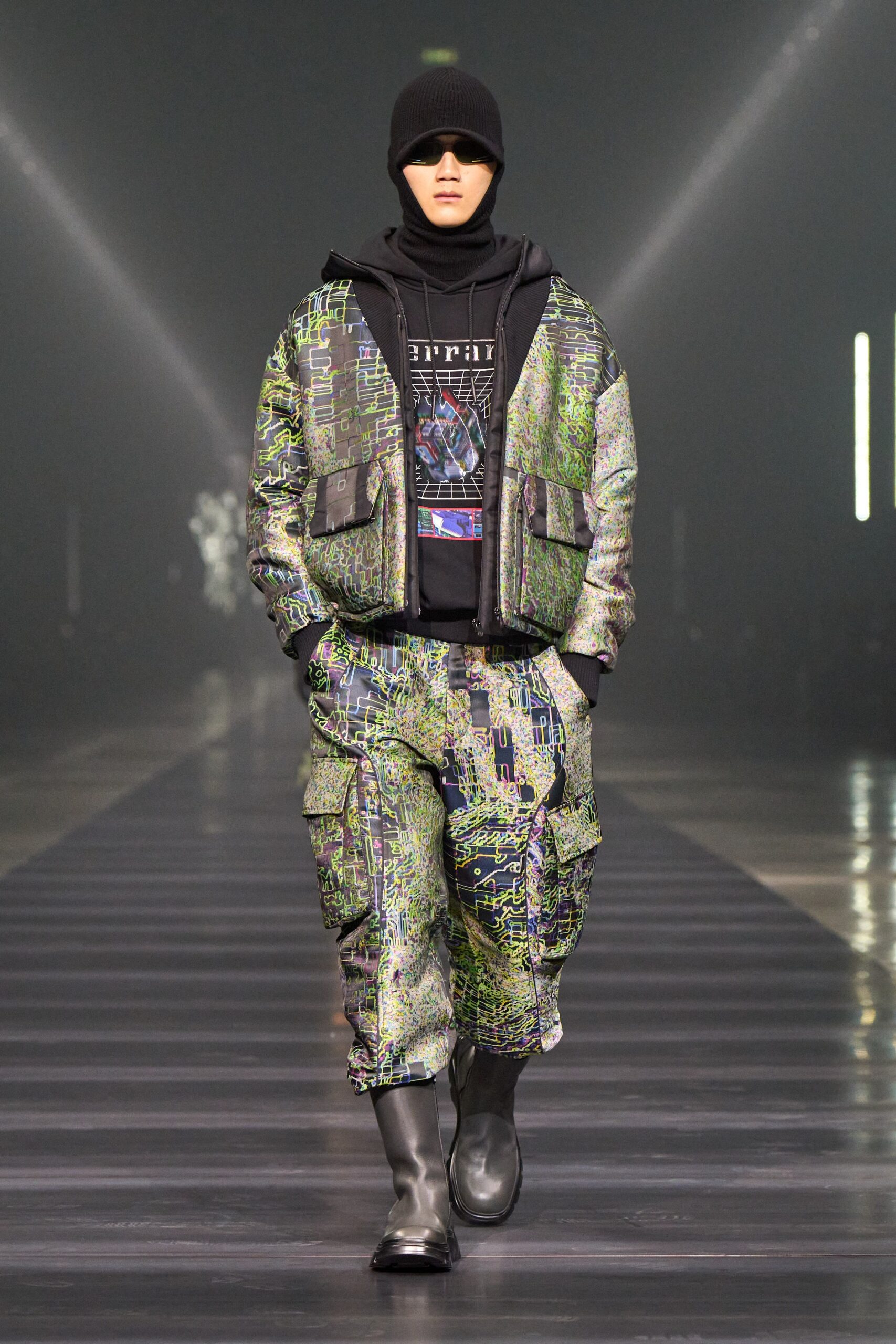 Ferrari F/W 22 Look 36