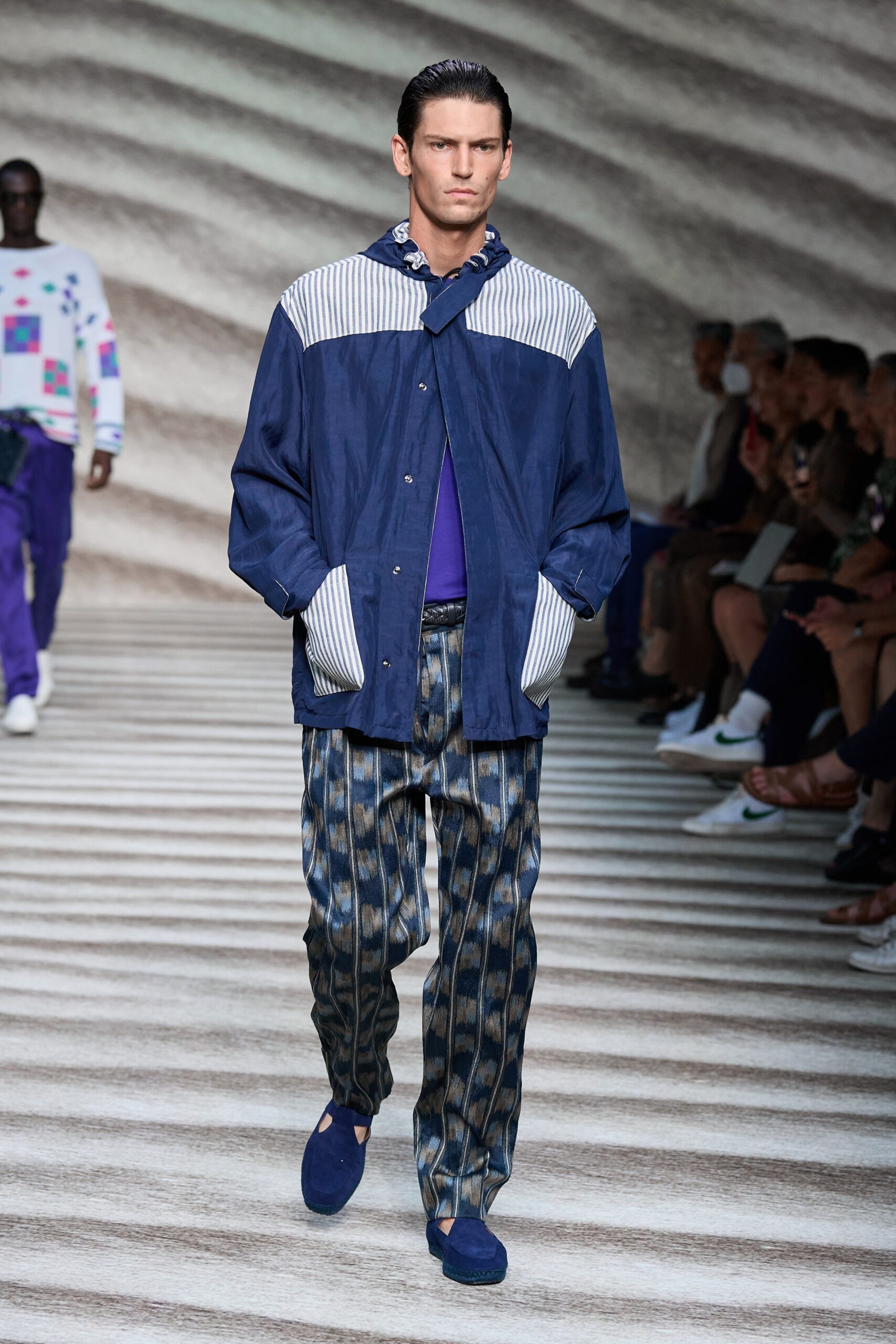 Giorgio Armani S/S 23 Menswear Look 36