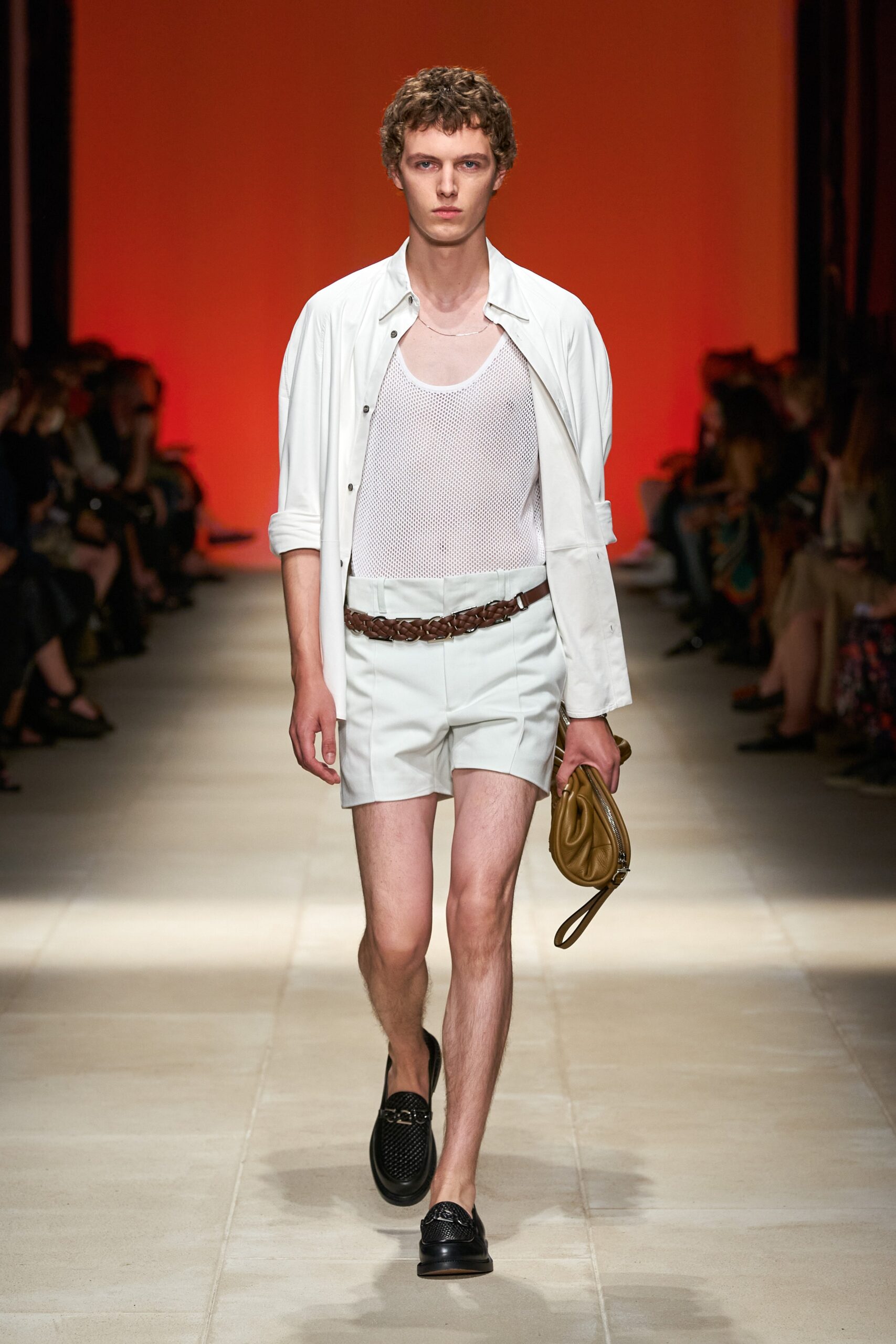 Ferragamo S/S 22 Look 37