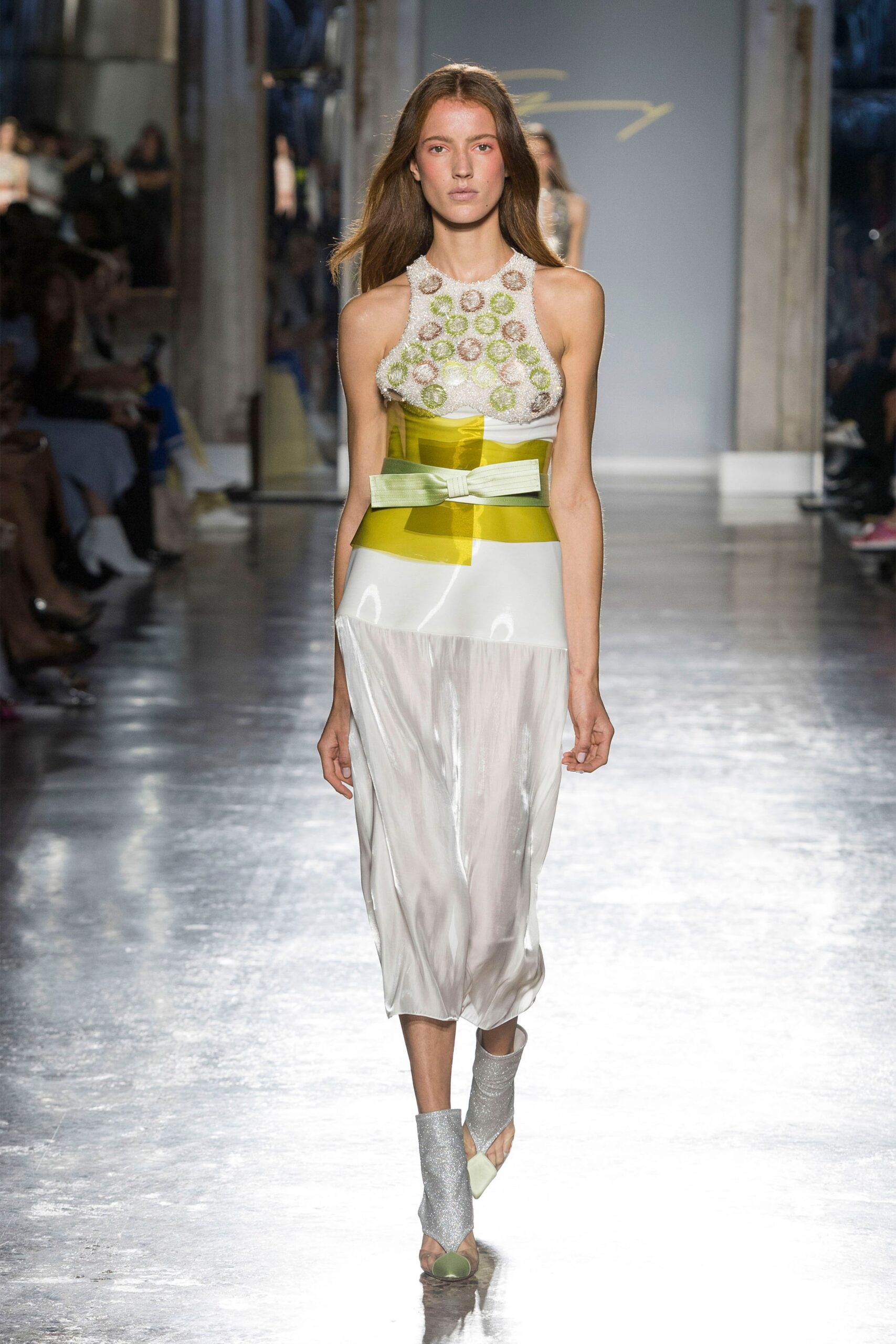 Genny S/S 19 Look 37