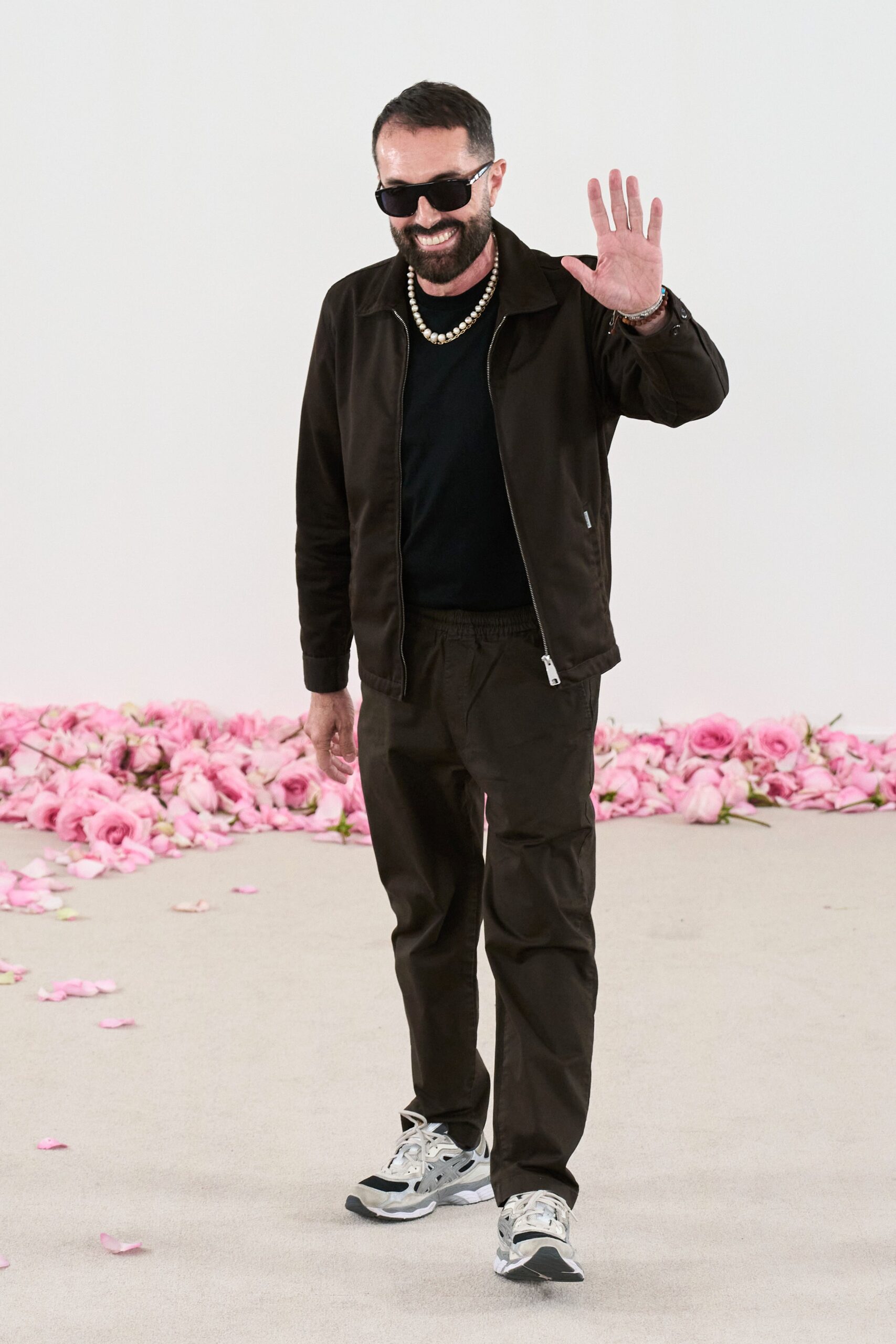 Giambattista Valli F/W 23 Couture Look 36