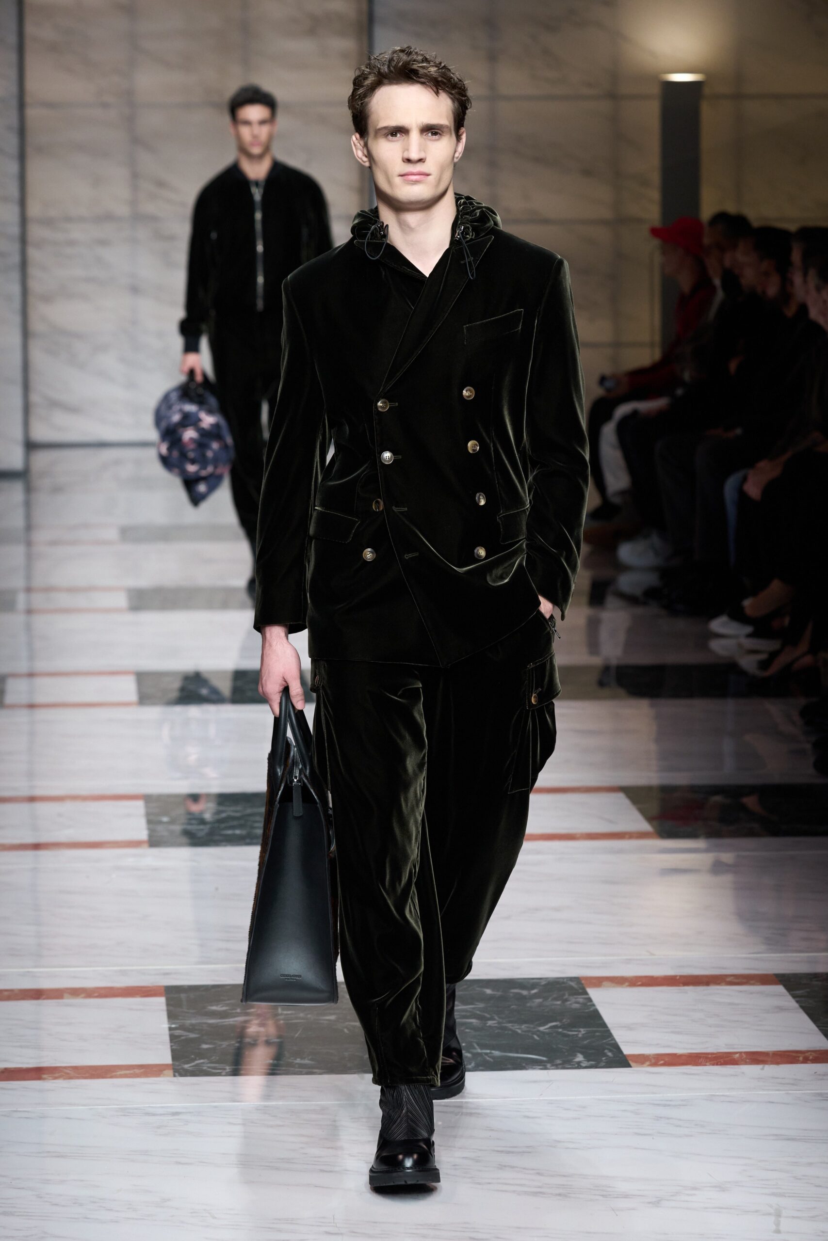 Giorgio Armani F/W 23 Menswear Look 37