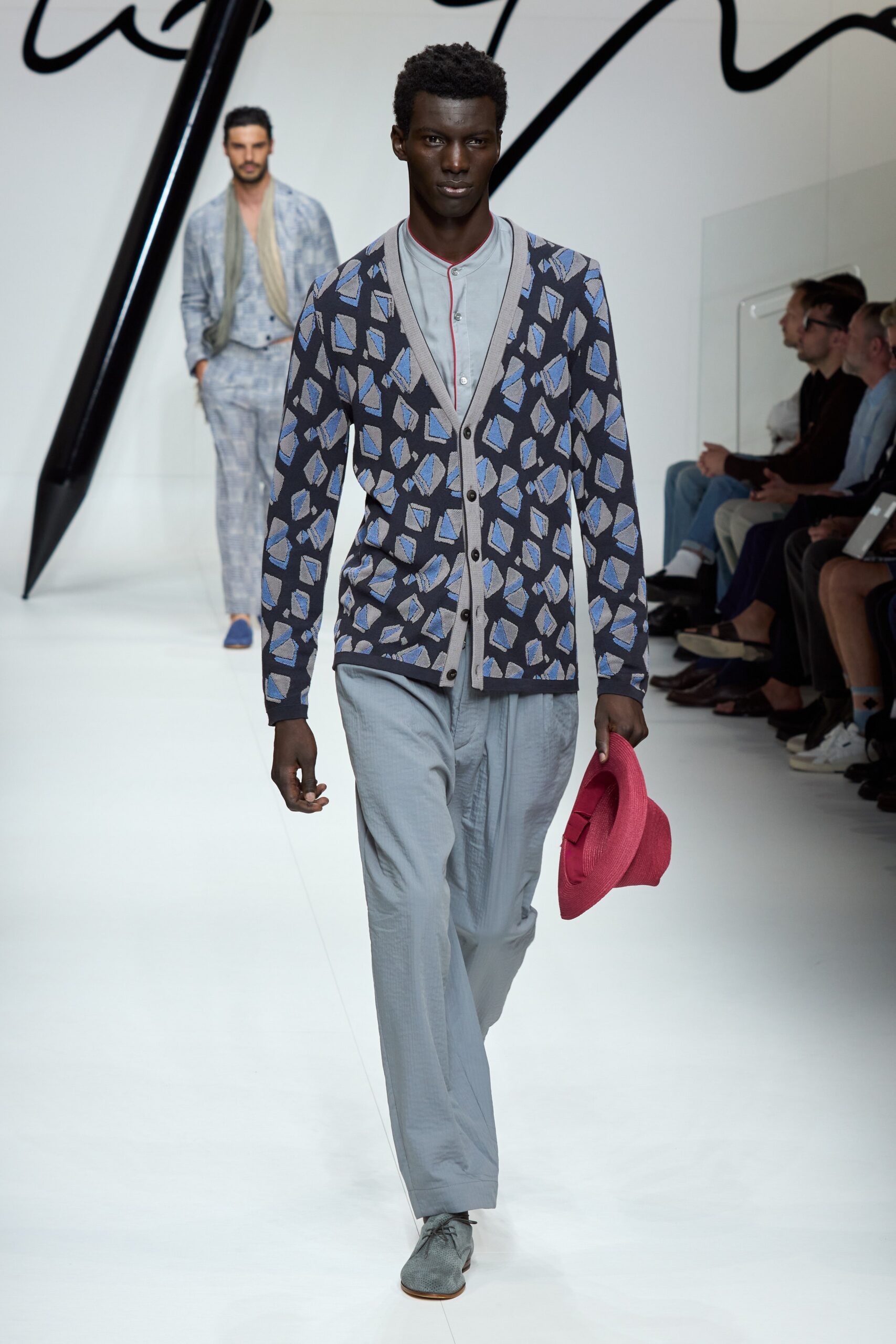 Giorgio Armani S/S 24 Menswear Look 37