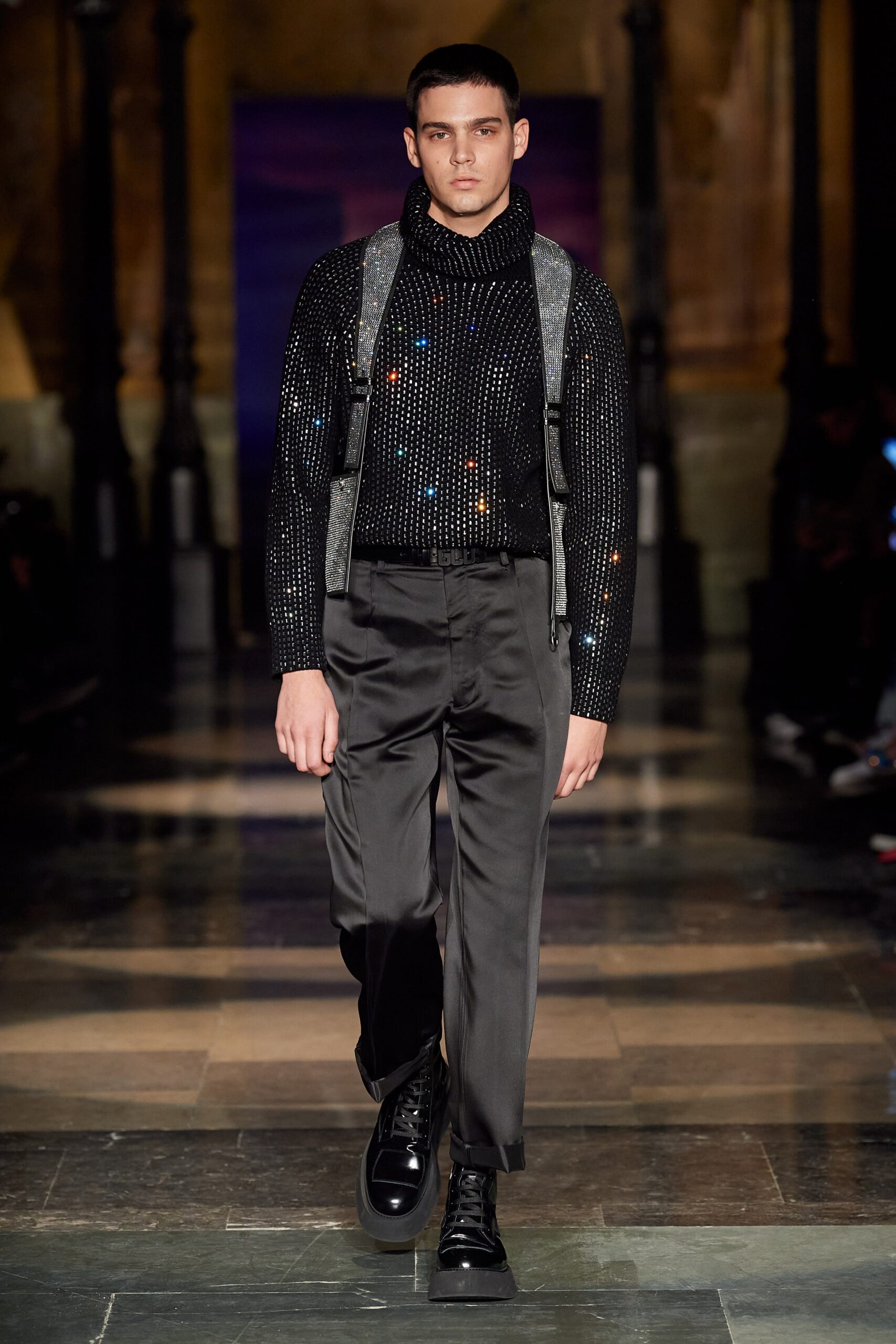GCDS F/W 20 Look 38