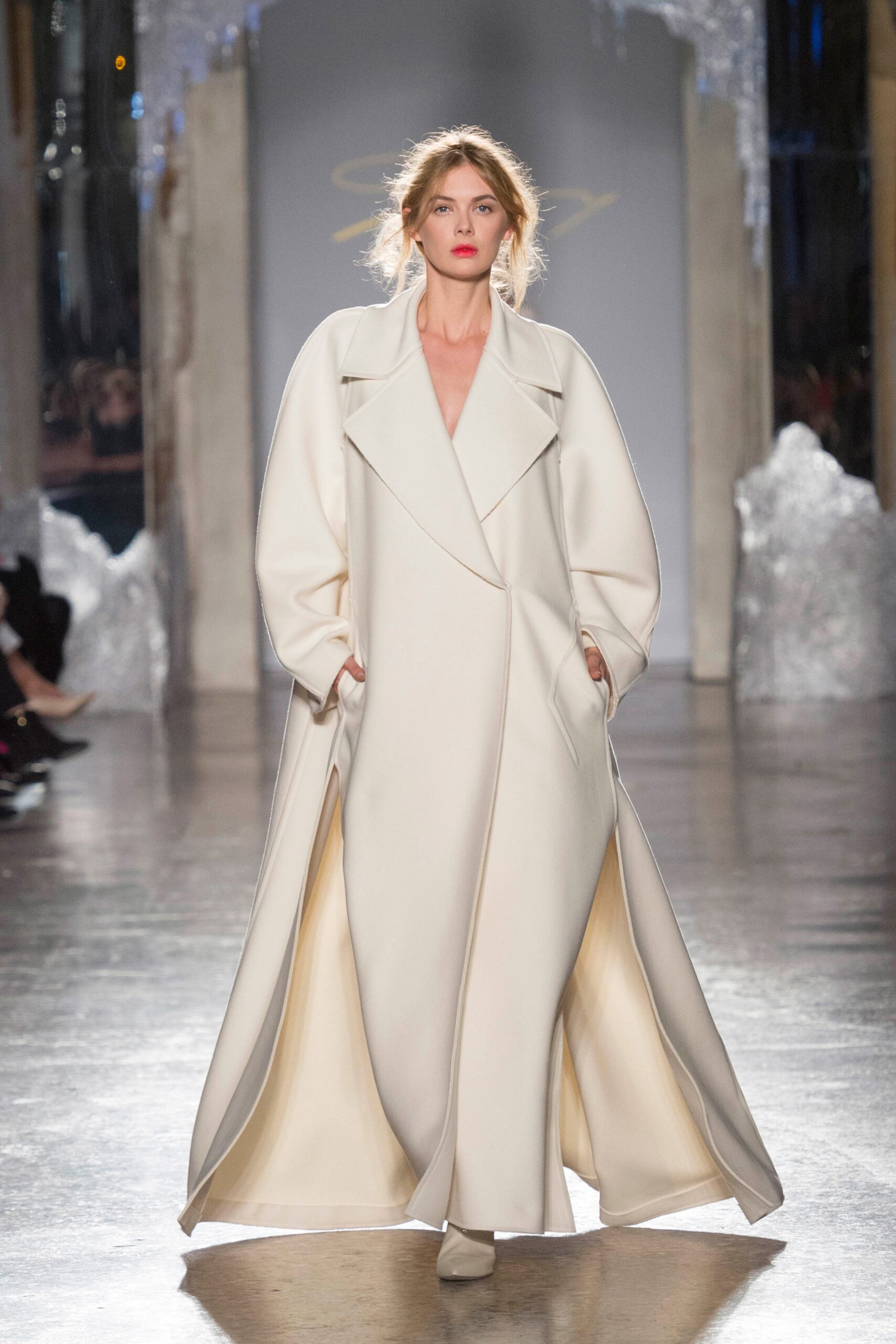Genny F/W 19 Look 38