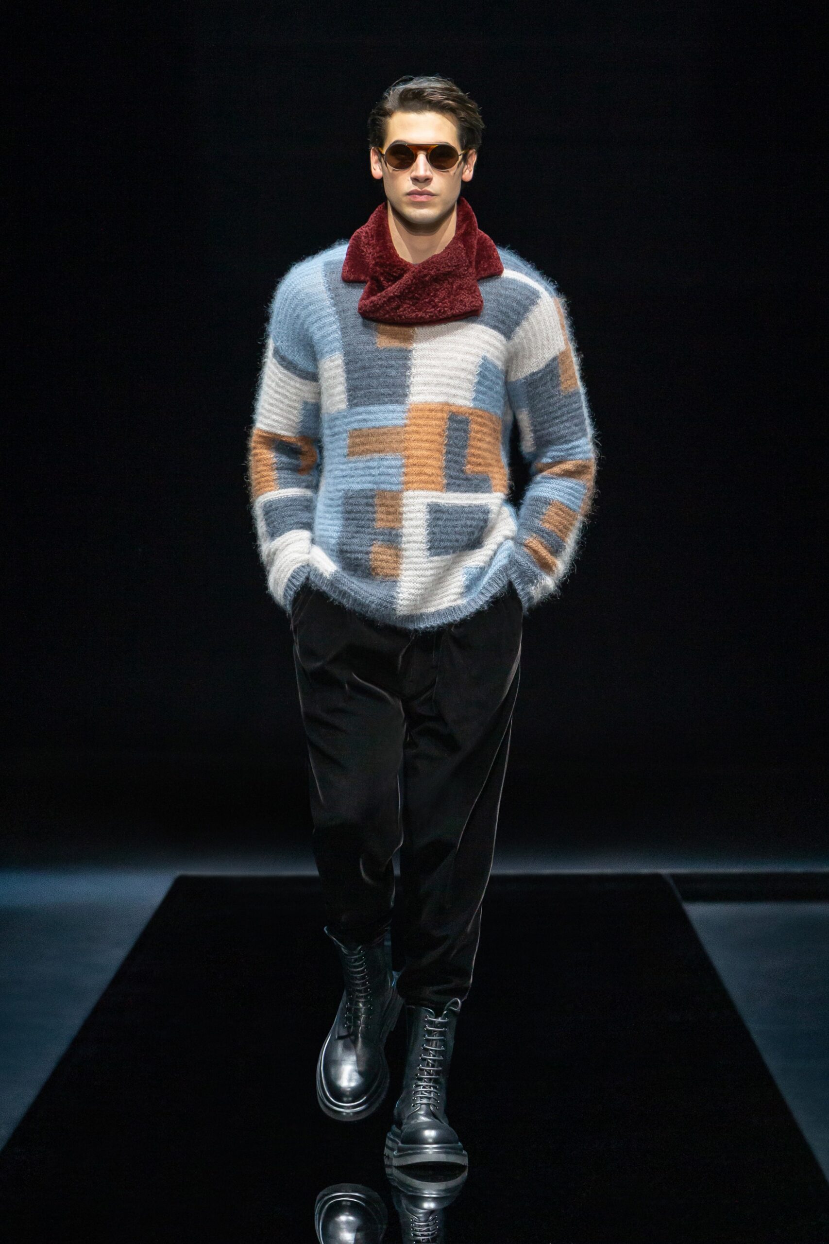 Giorgio Armani F/W 21 Menswear Look 38