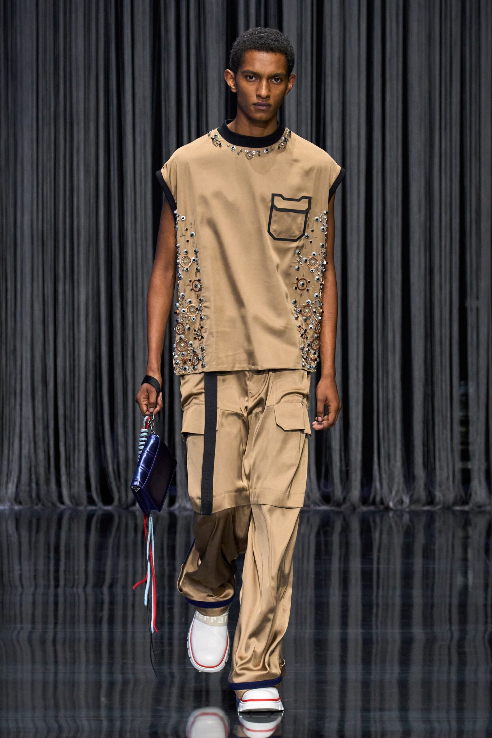 Ferrari S/S 23 Look 38