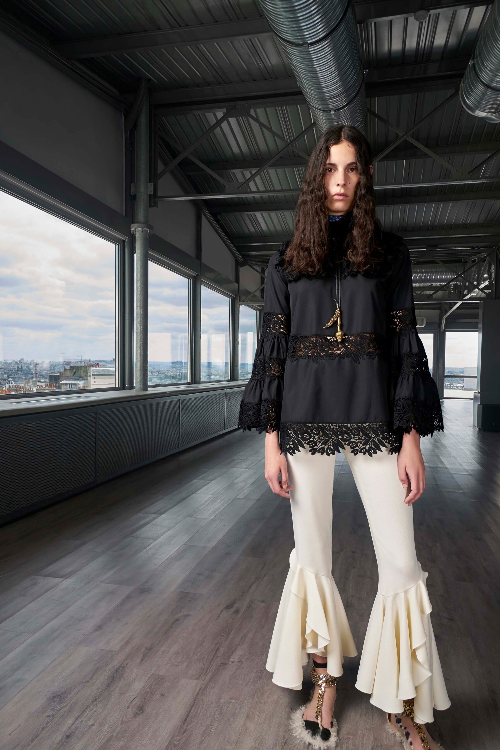 Giambattista Valli Resort 19 Look 38