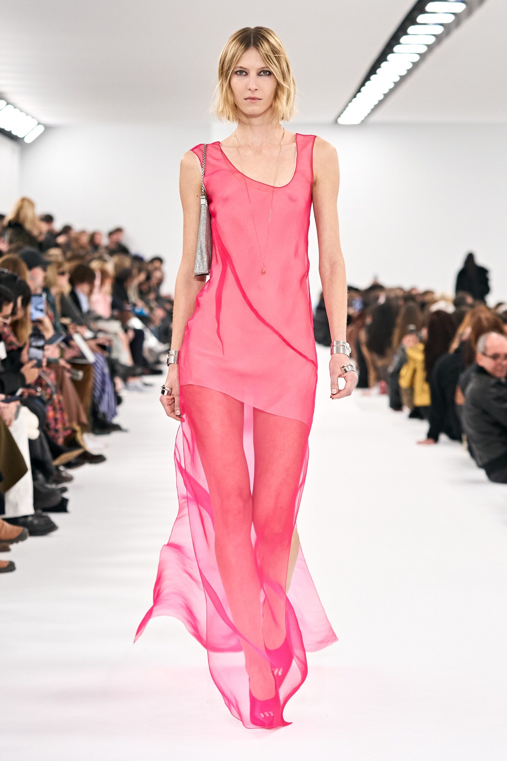 Givenchy F/W 23 Look 38