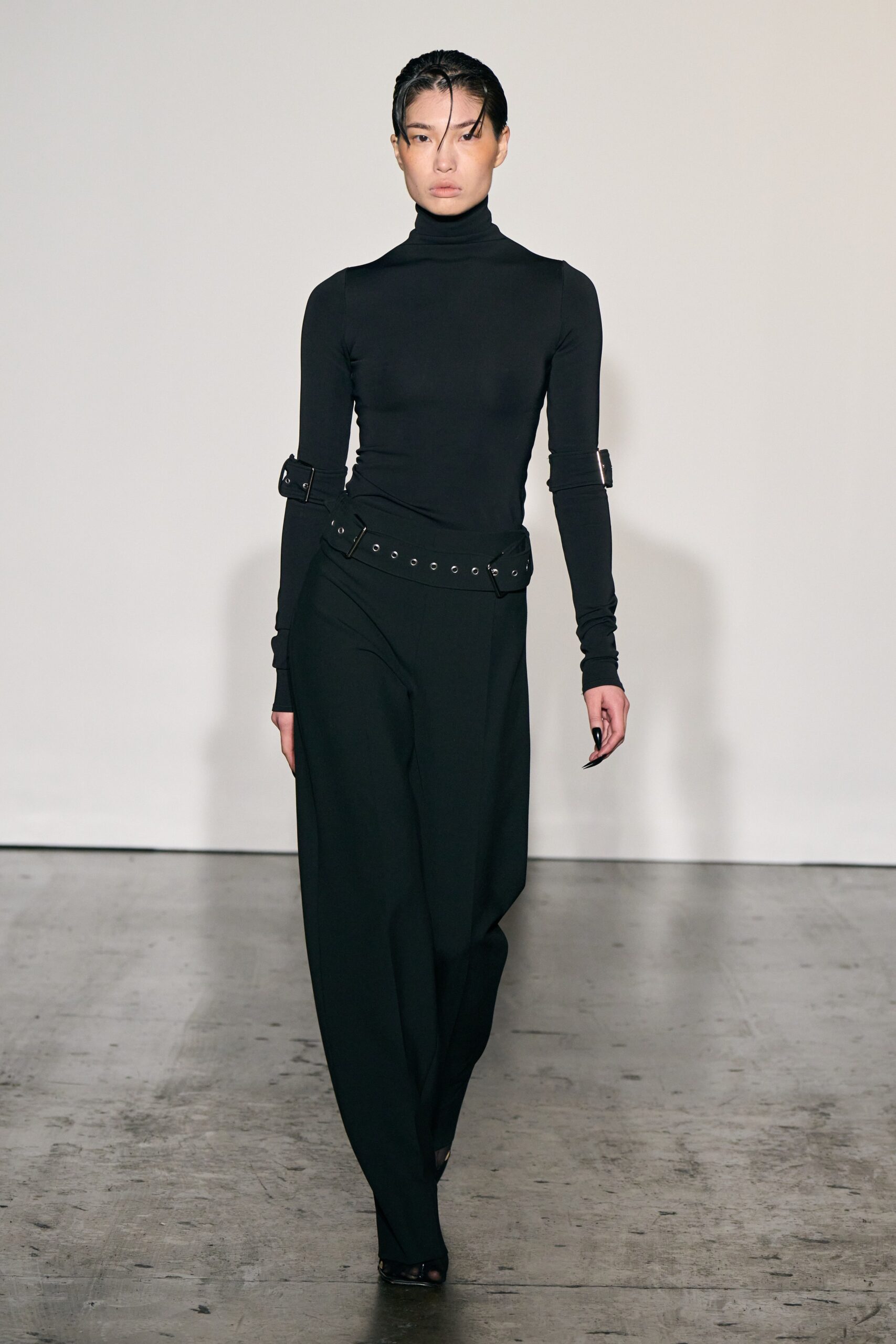 Fashion East F/W 22 Look 37