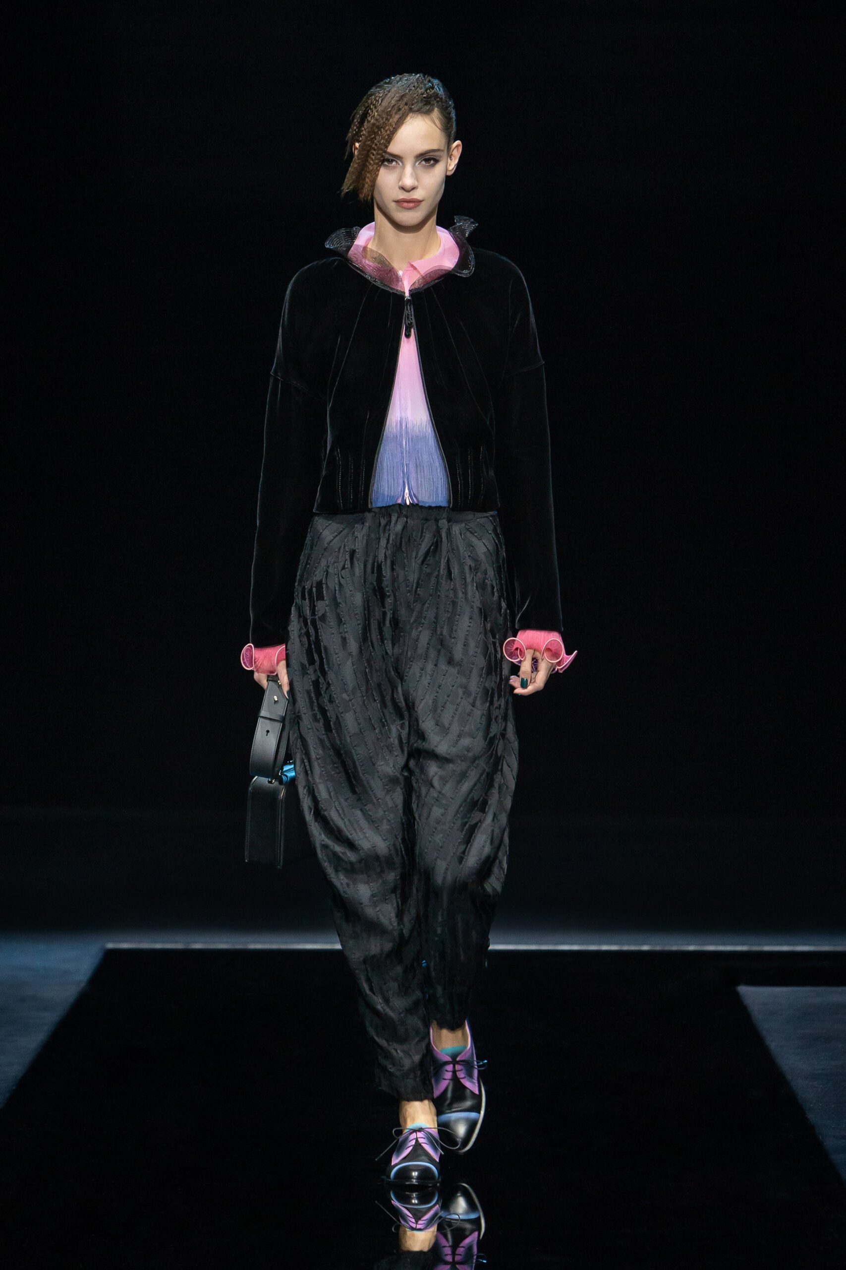 Giorgio Armani F/W 21 Look 39