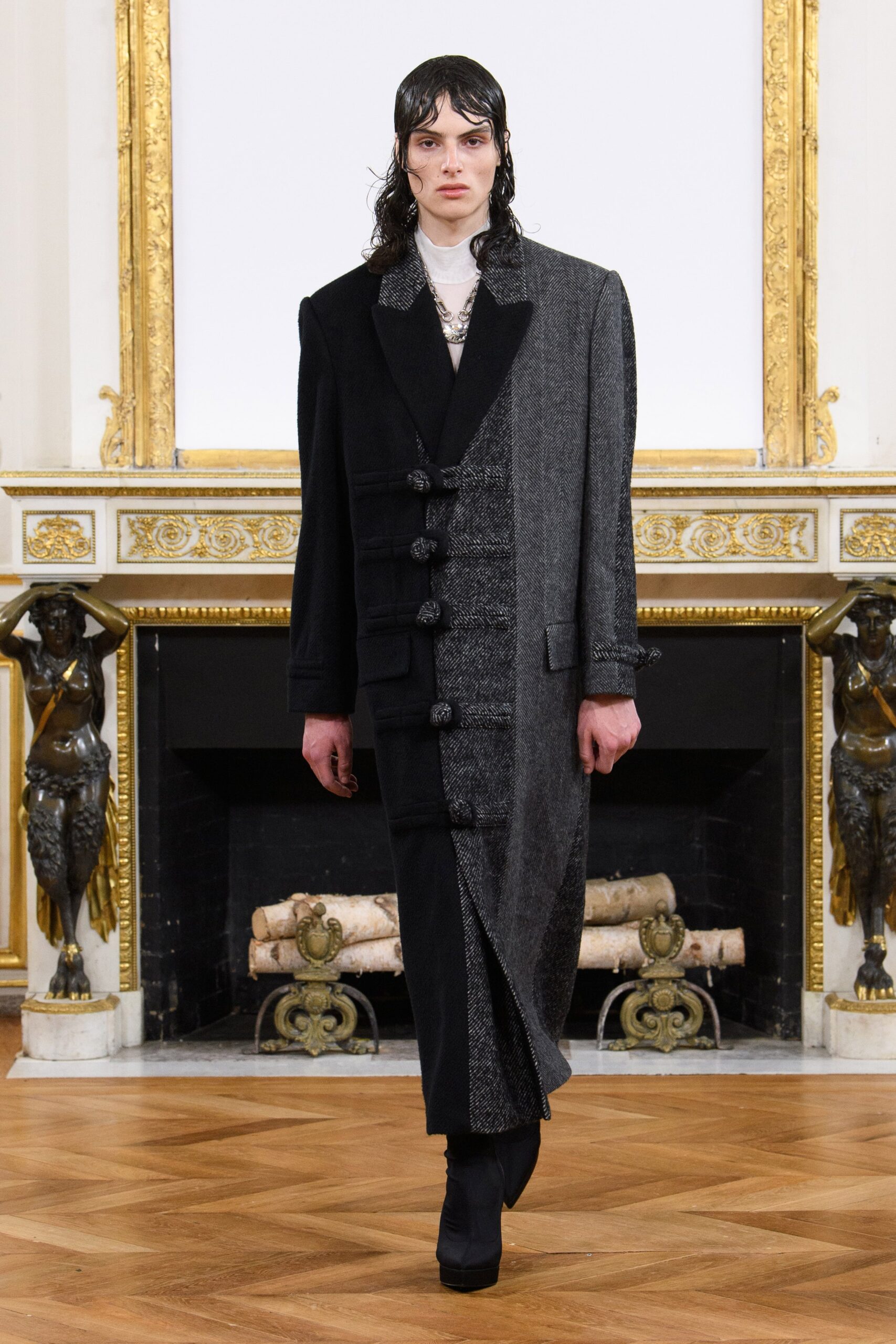 Feng Chen Wang F/W 23 Menswear Look 39