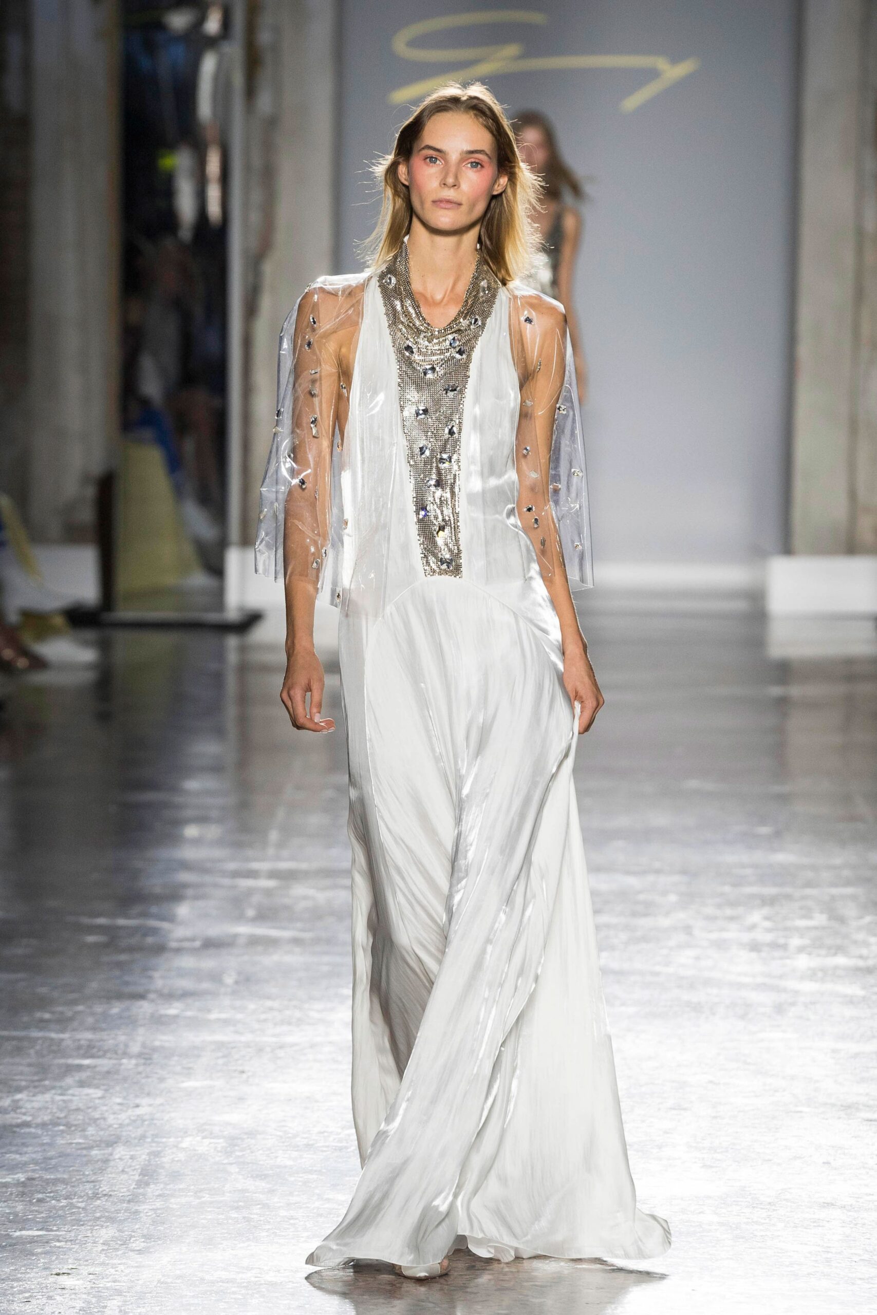 Genny S/S 19 Look 39