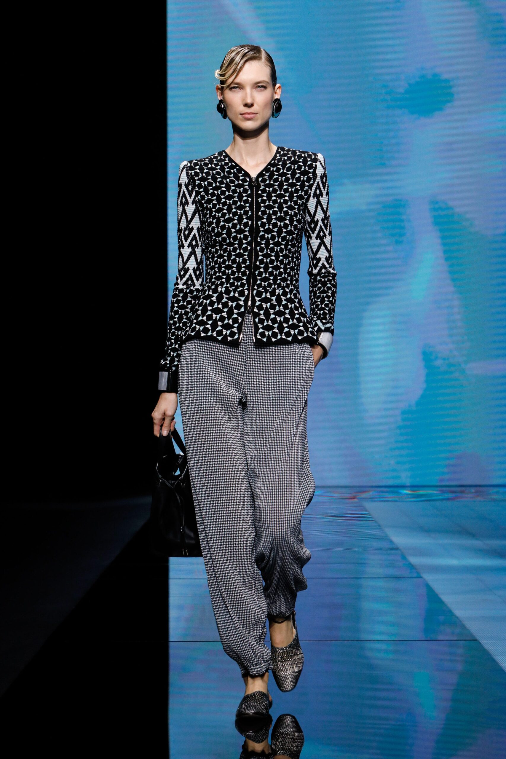 Giorgio Armani S/S 21 Look 39