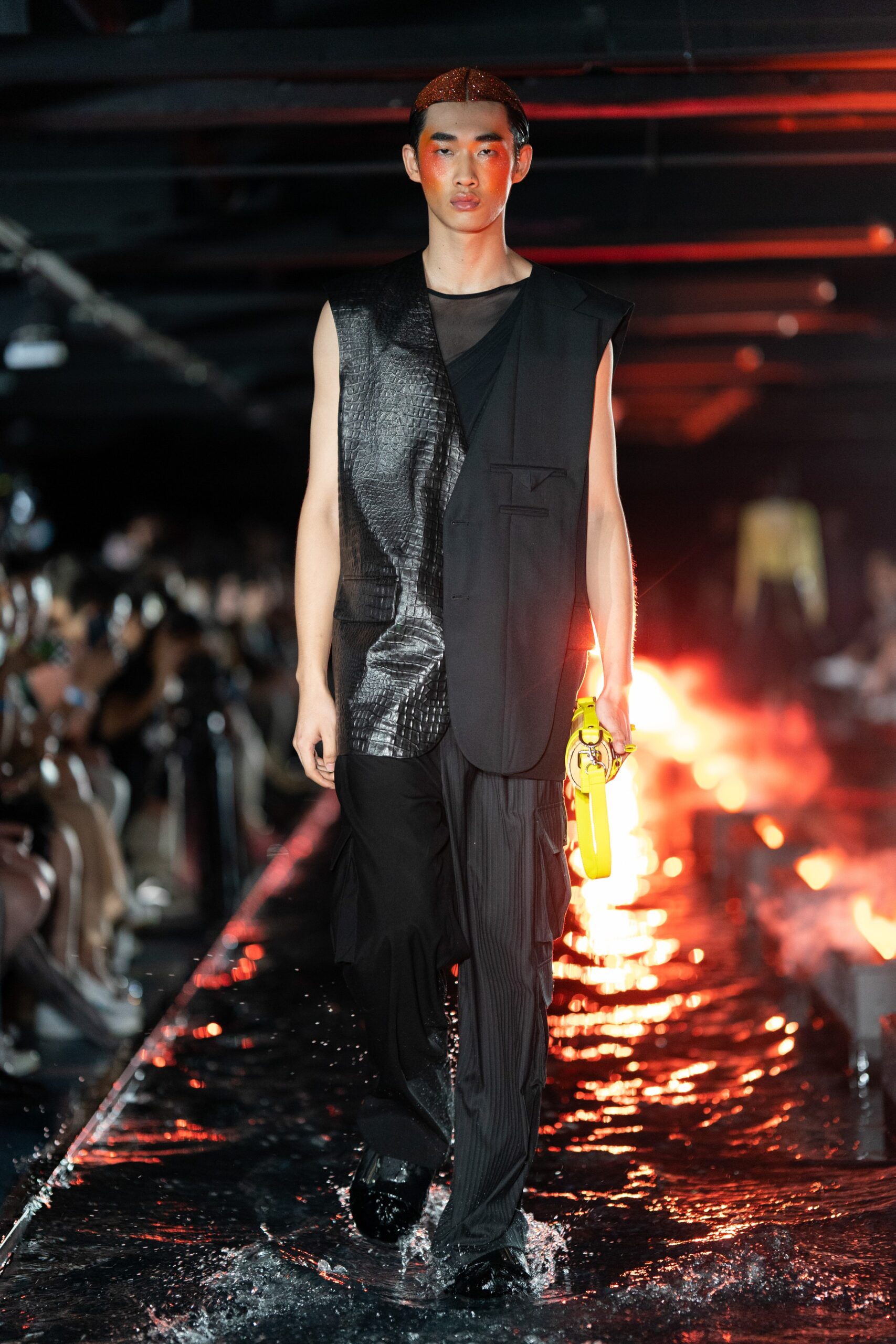 Feng Chen Wang Shanghai S/S 22 Look 40