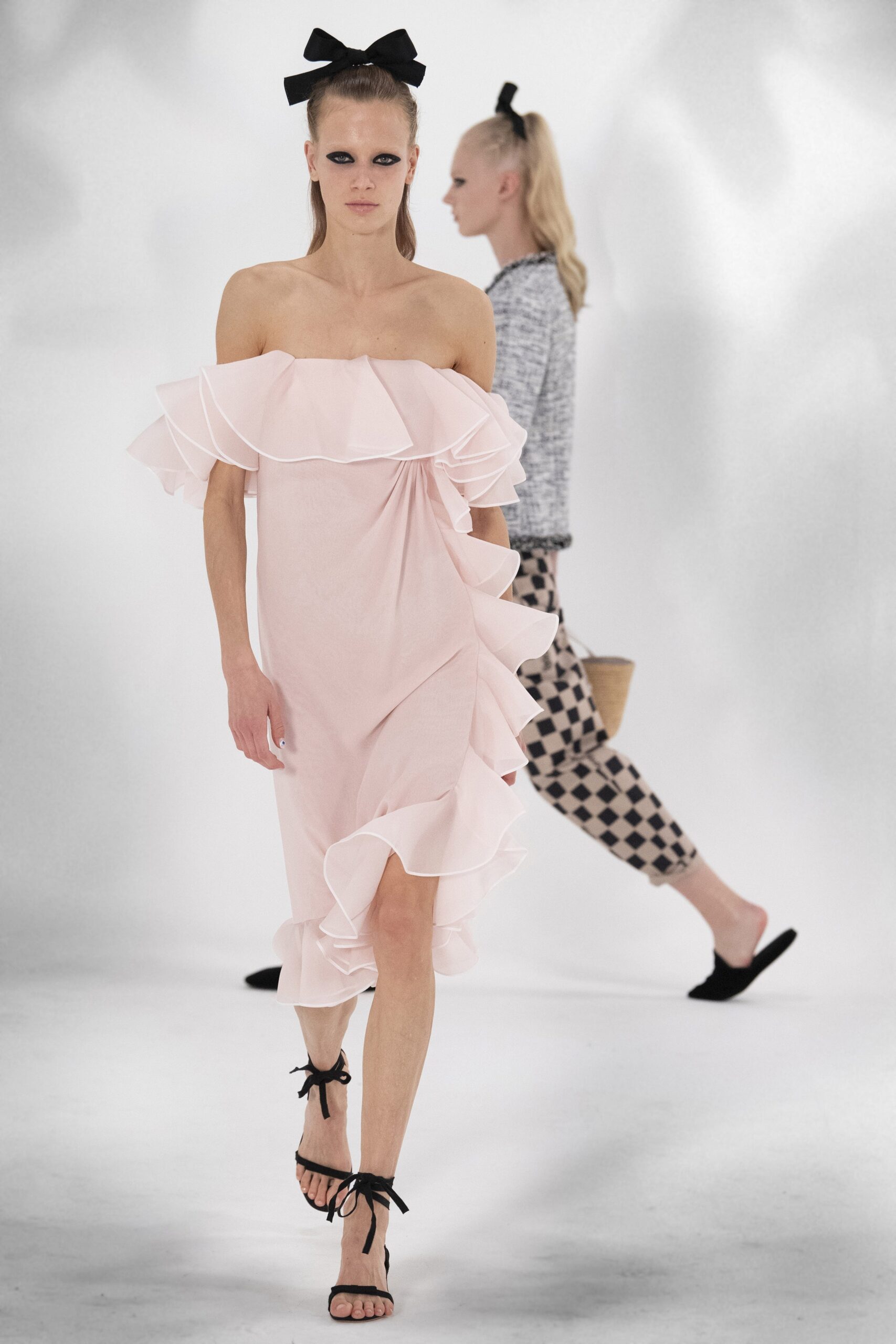 Giambattista Valli S/S 21 Look 40