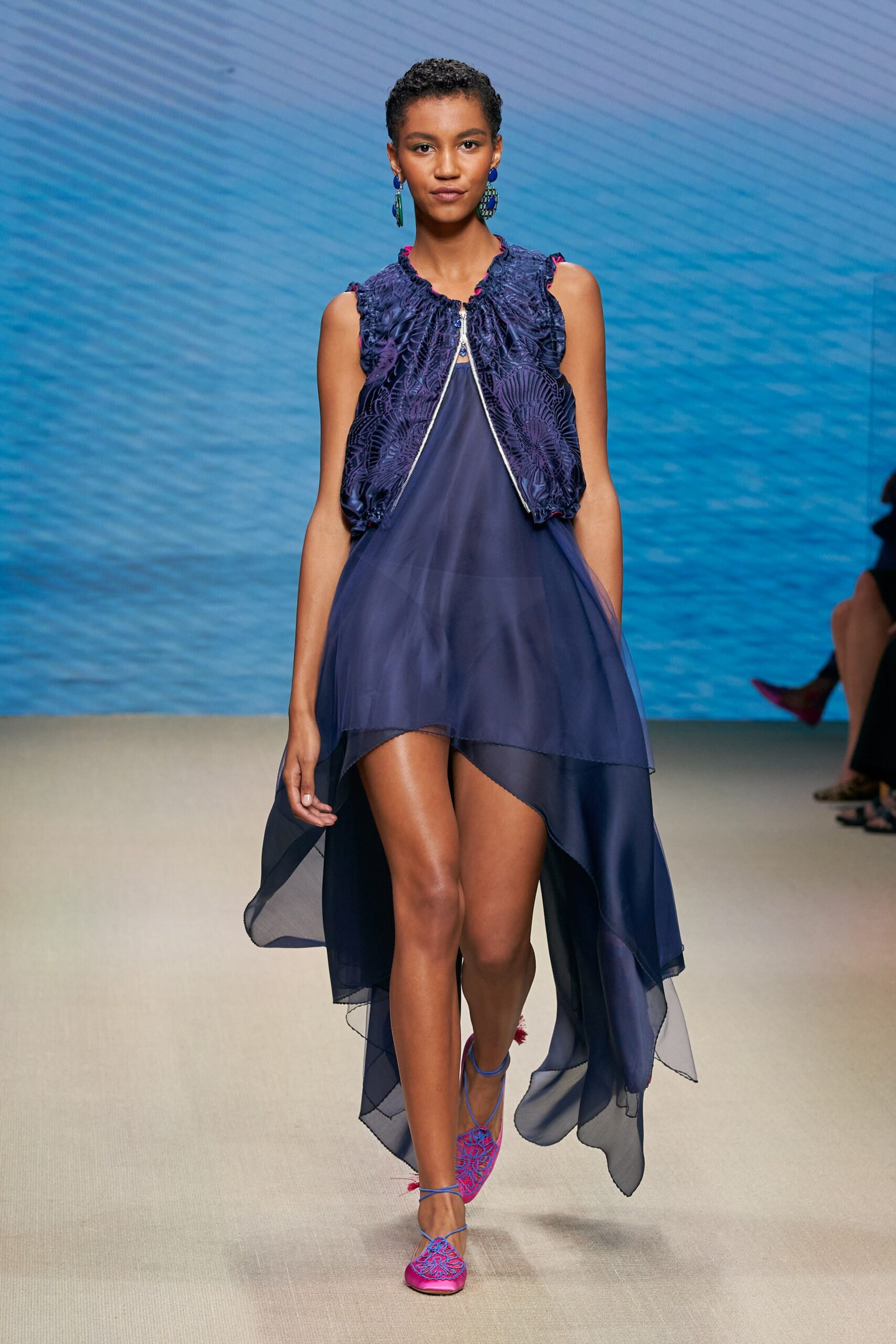Giorgio Armani S/S 22 Look 40