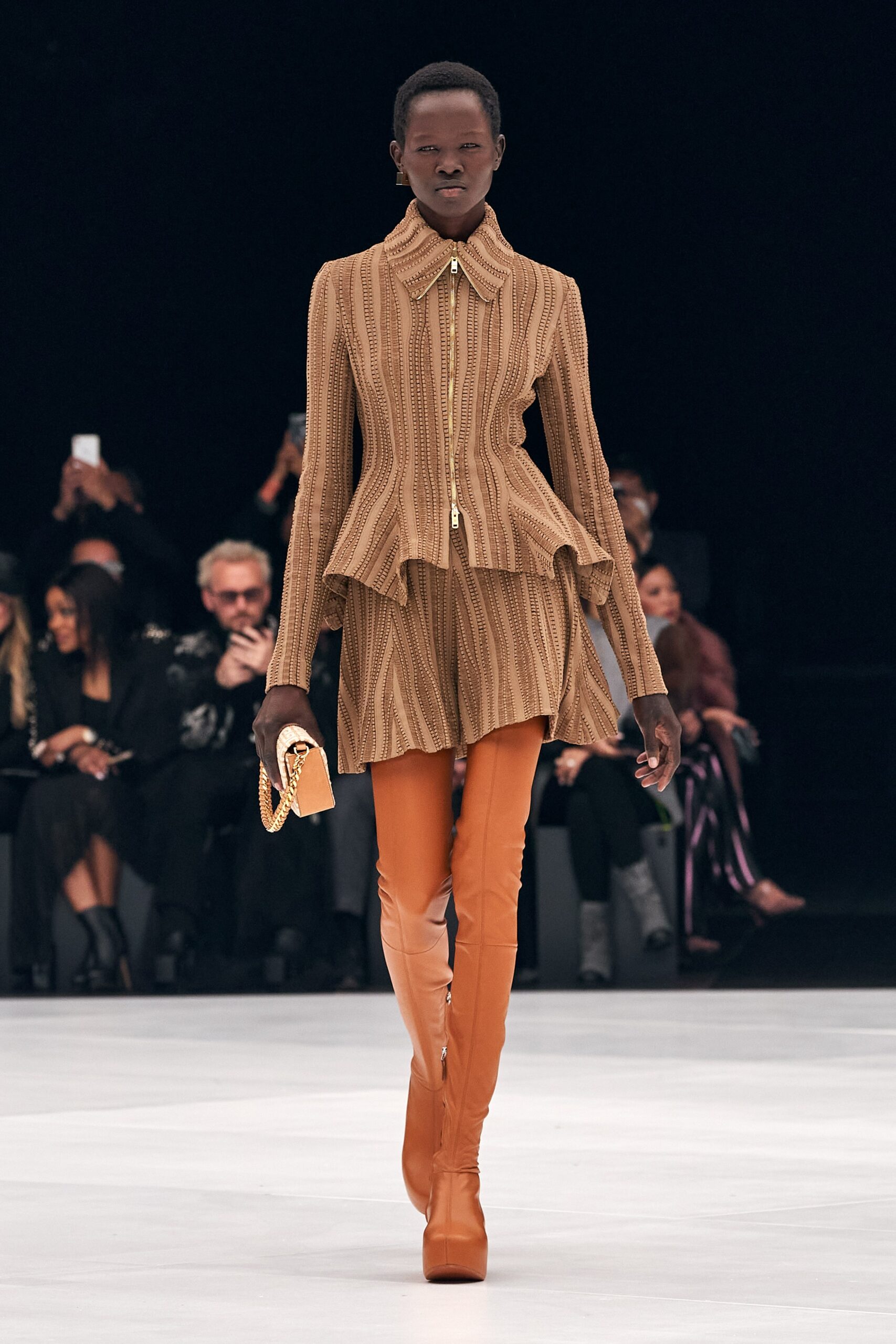 Givenchy S/S 22 Look 40