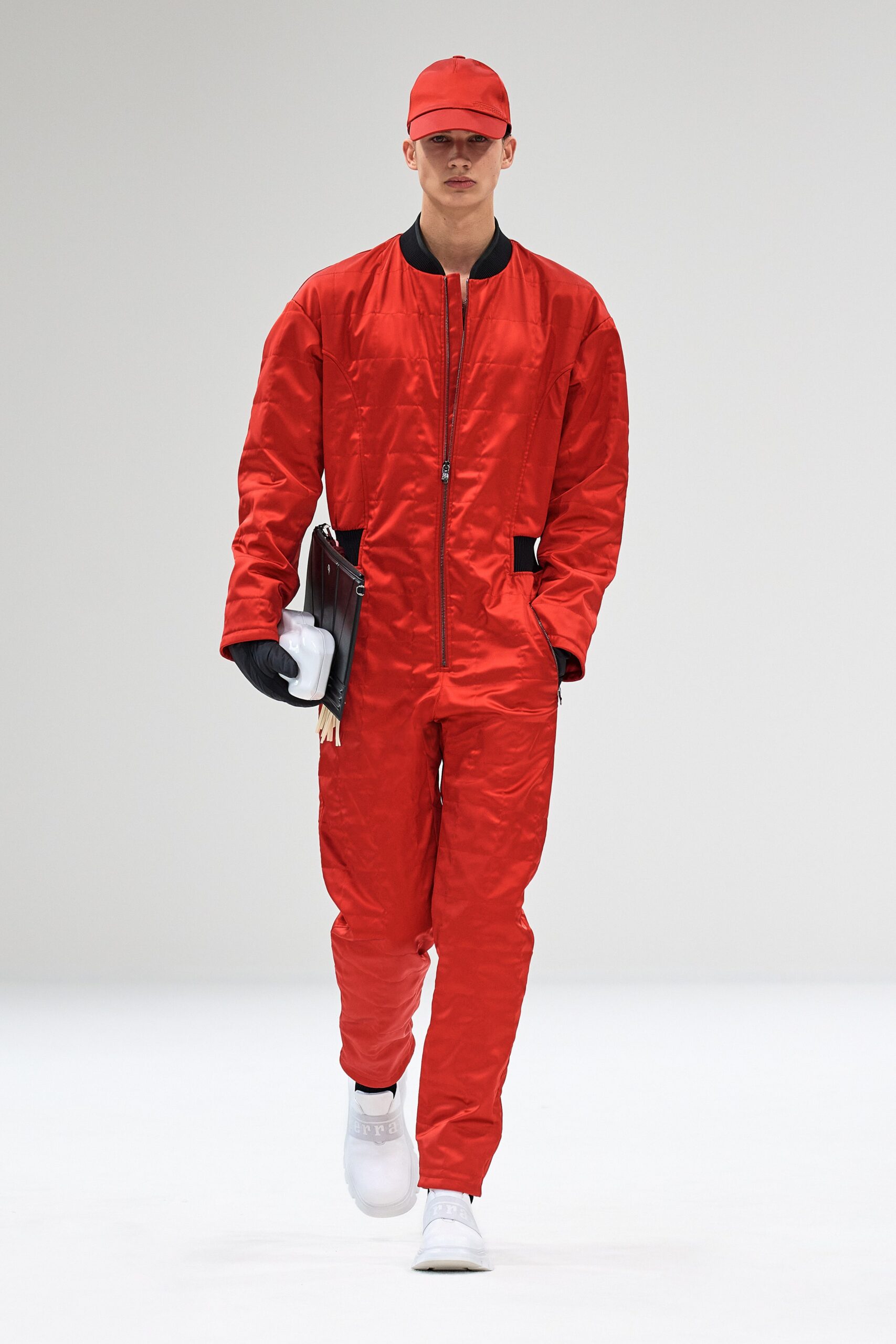Ferrari F/W 23 Look 40