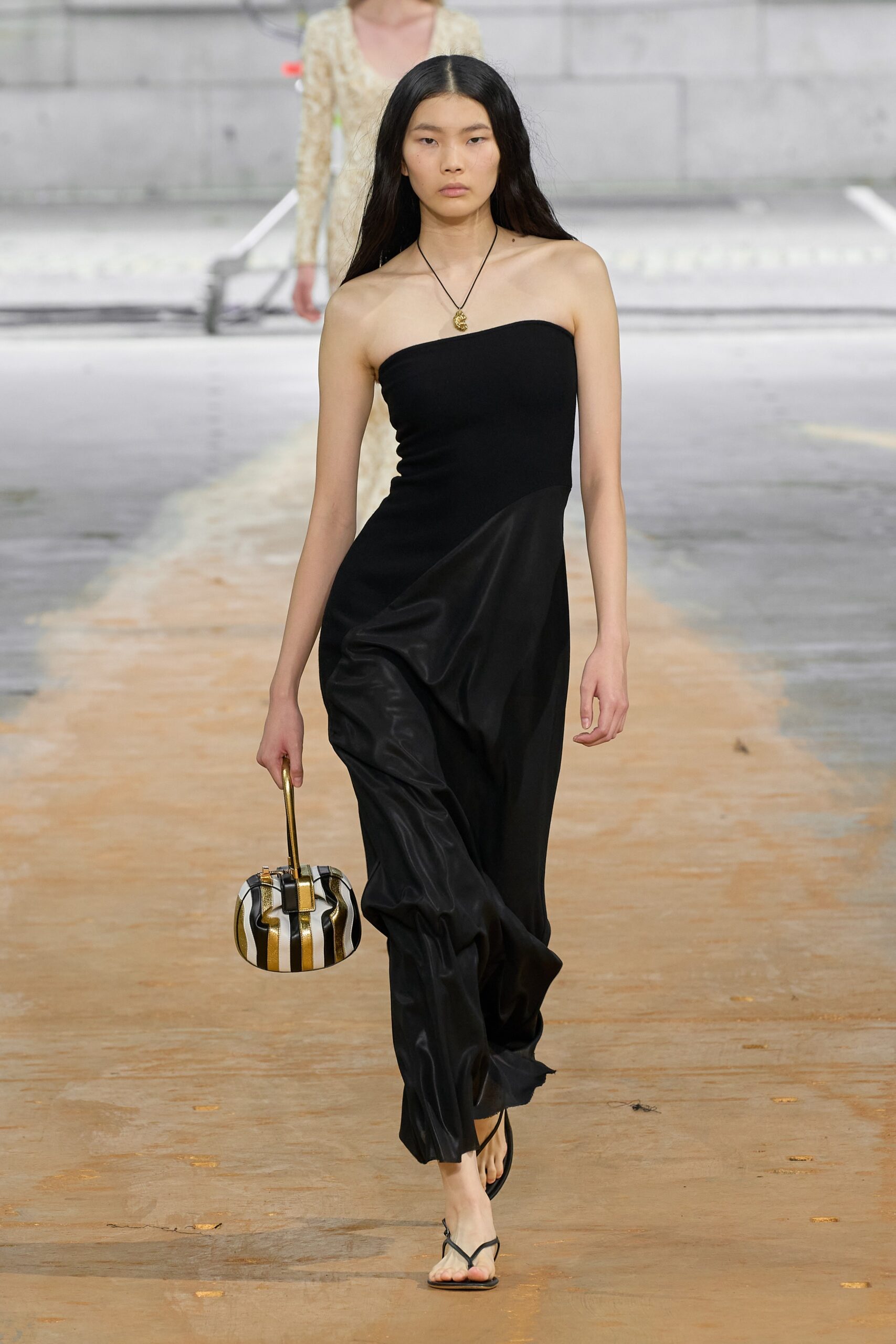 Gabriela Hearst S/S 23 Look 40