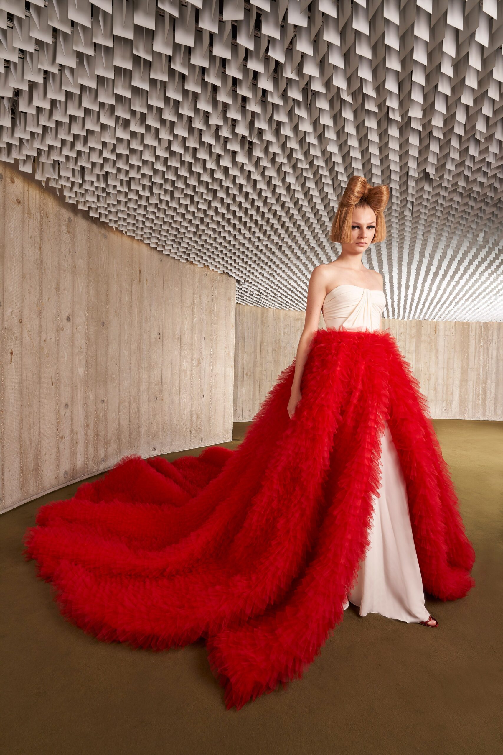 Giambattista Valli F/W 21 Couture Look 41