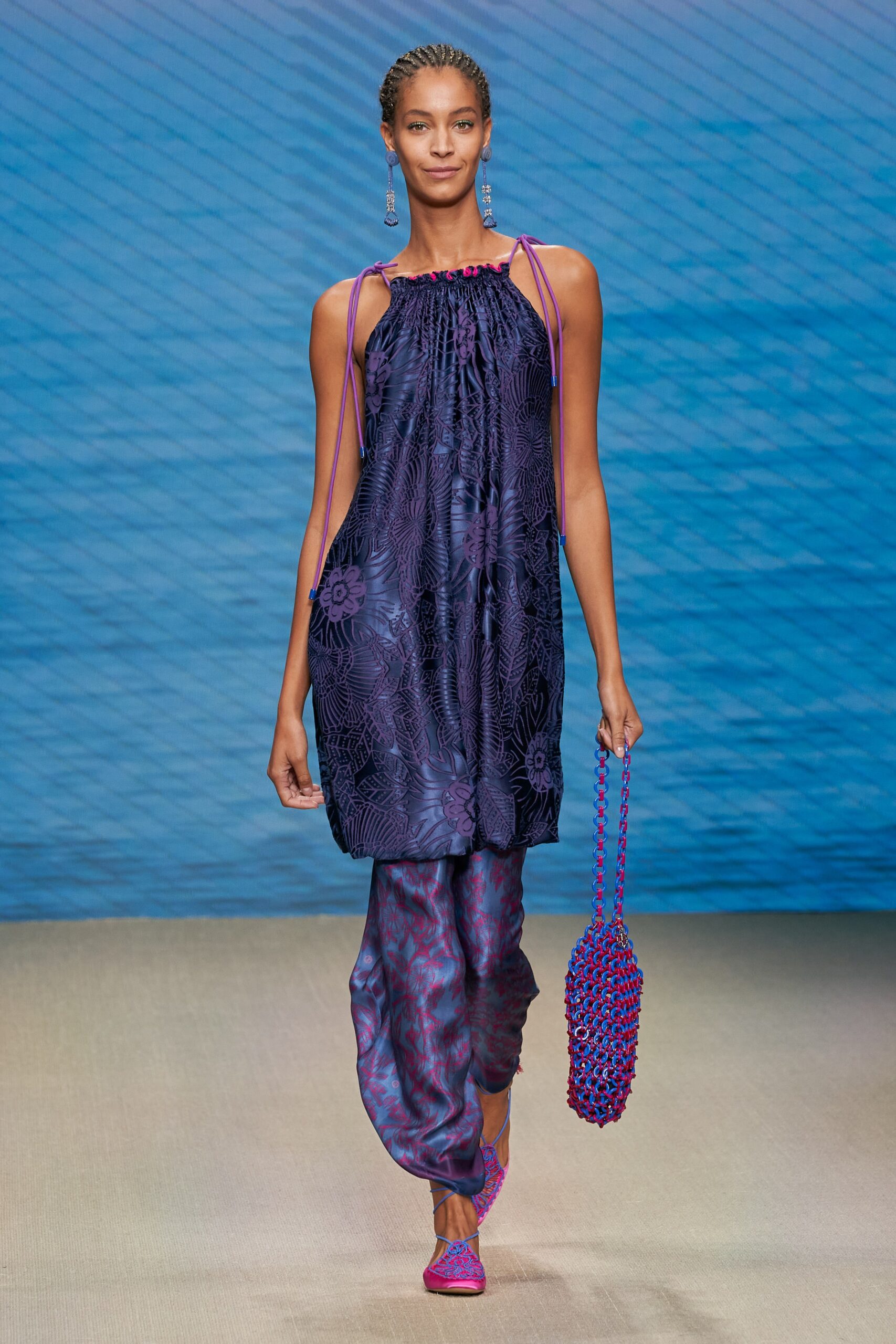 Giorgio Armani S/S 22 Look 41