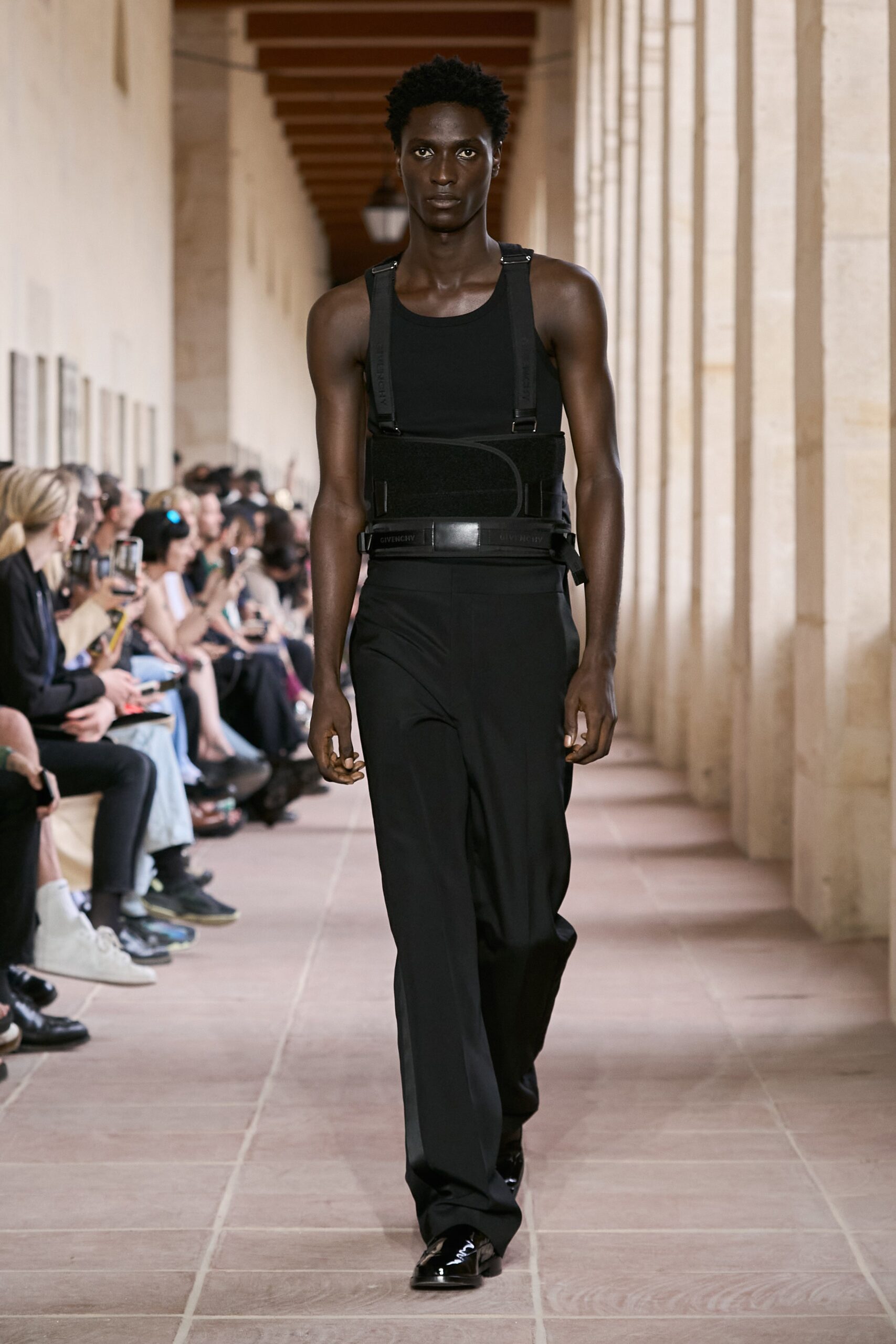 Givenchy S/S 24 Menswear Look 41