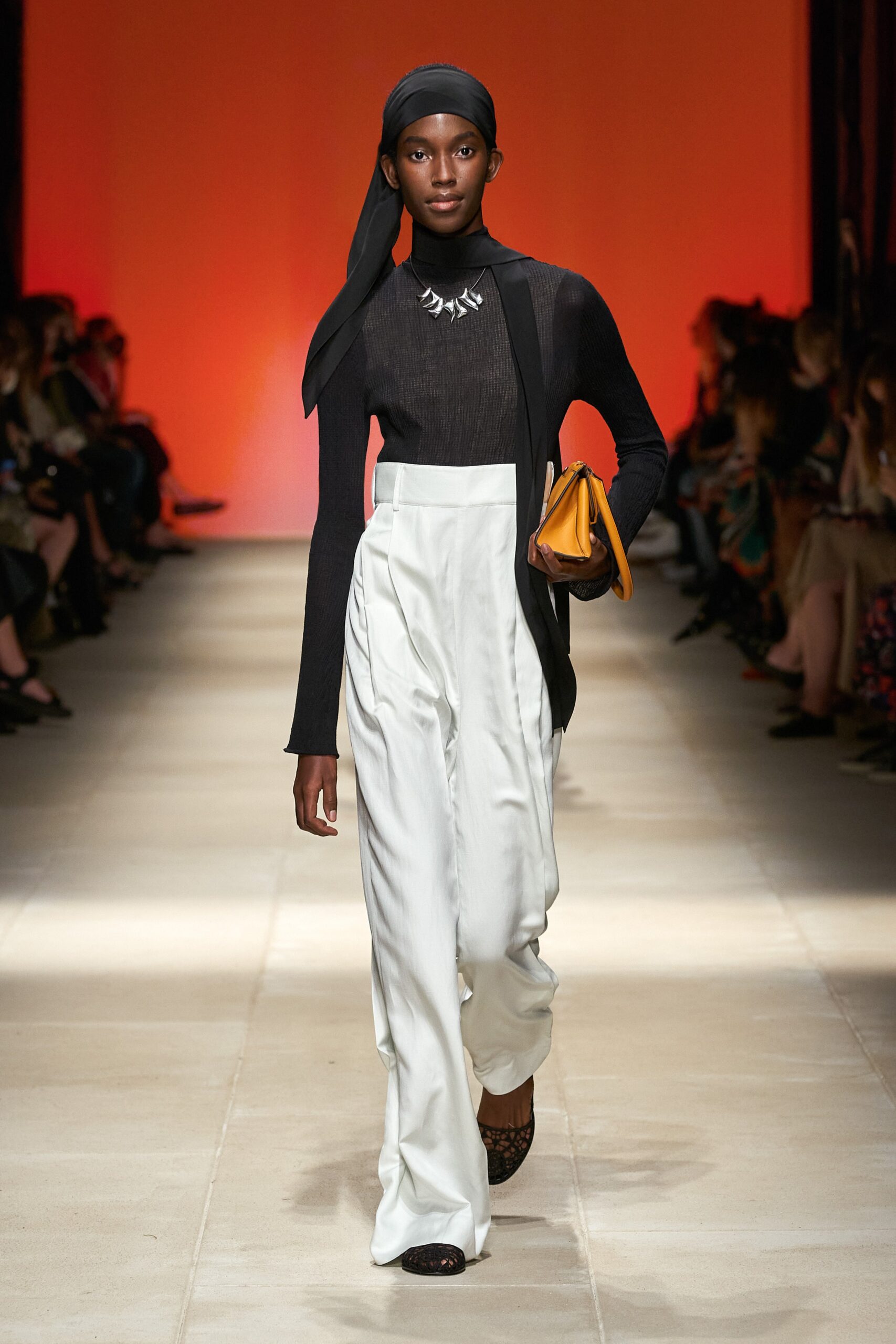 Ferragamo S/S 22 Look 42